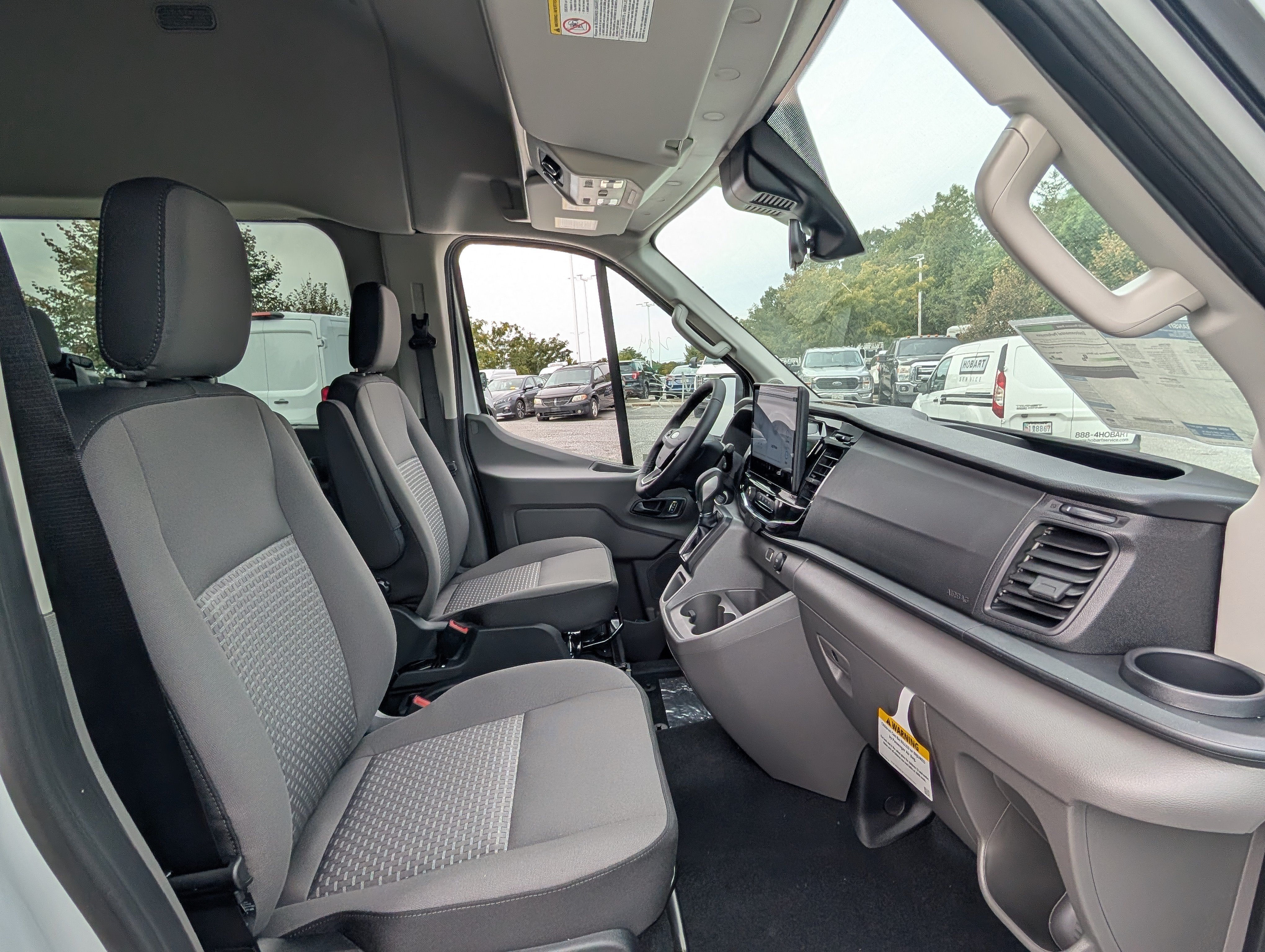 2027 Ford Transit Passenger Wagon XLT