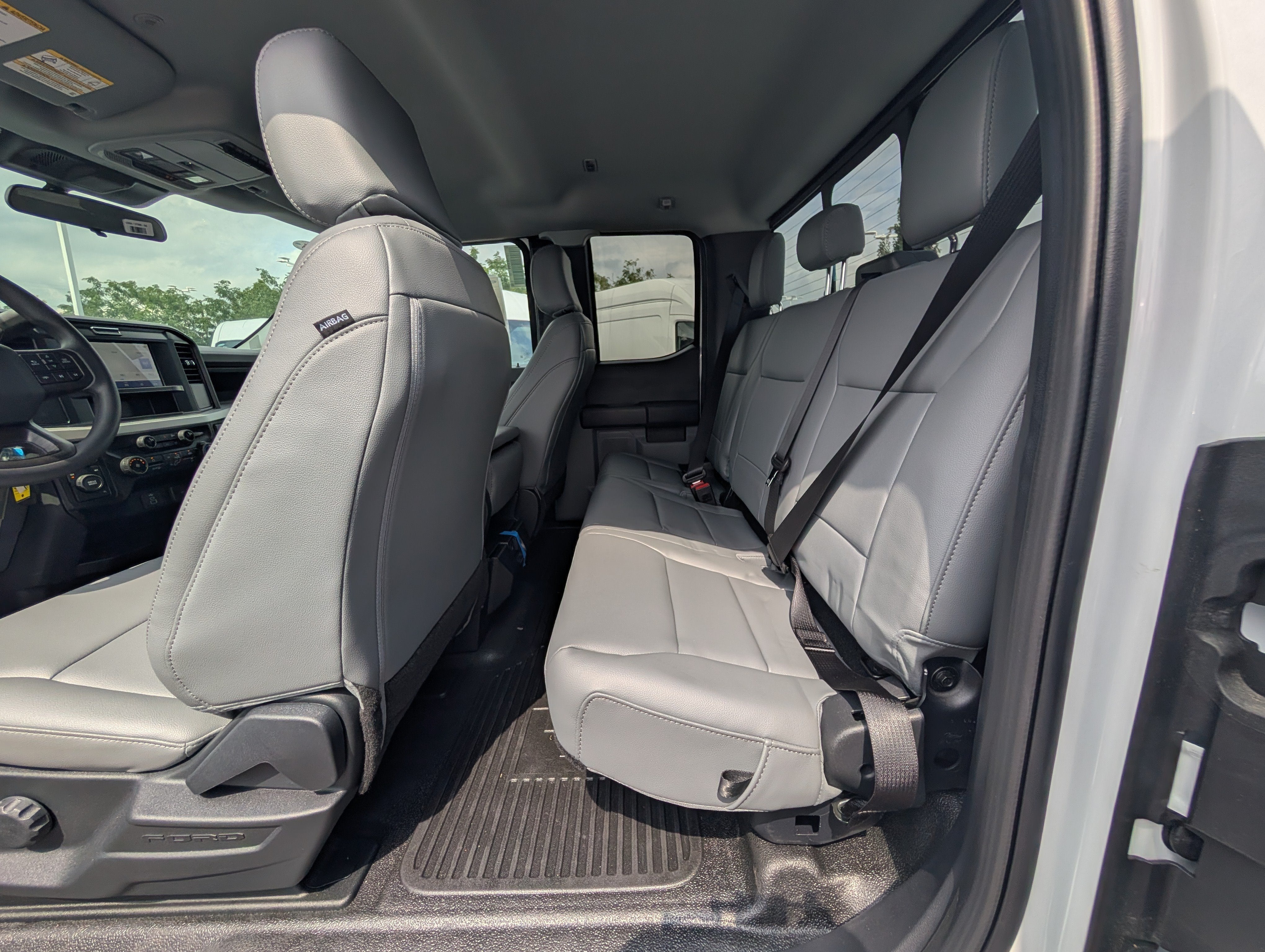 2026 Ford Super Duty F-350 DRW XL