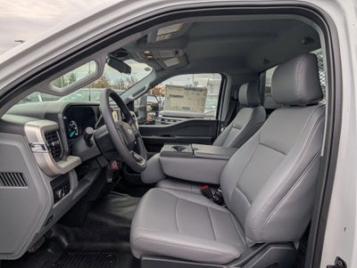 2026 Ford Super Duty F-550 DRW XL