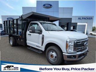 2026 Ford Super Duty F-350 DRW XL