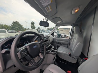 2027 Ford E-Series Cutaway Base