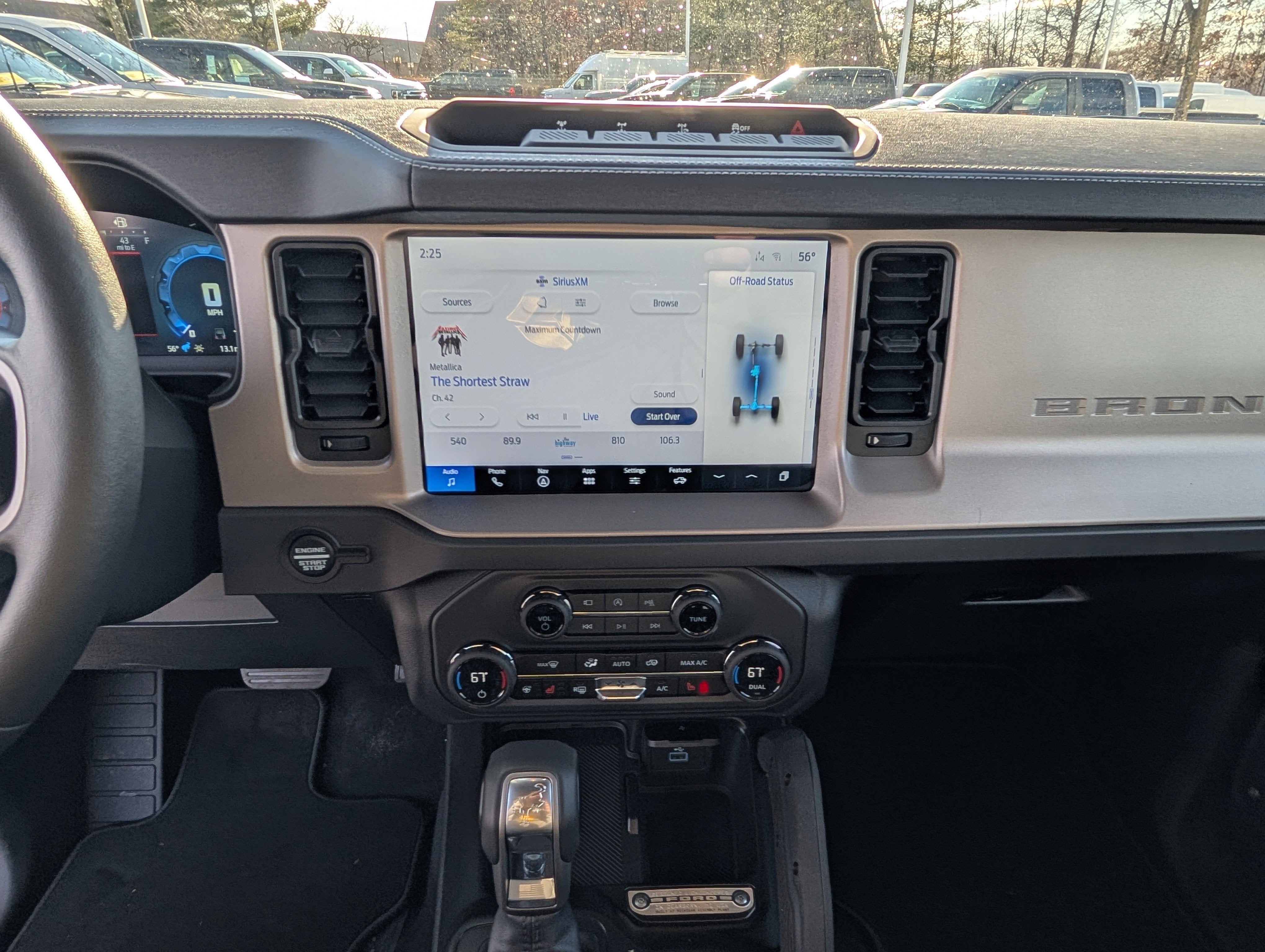 2025 Ford Bronco Outer Banks