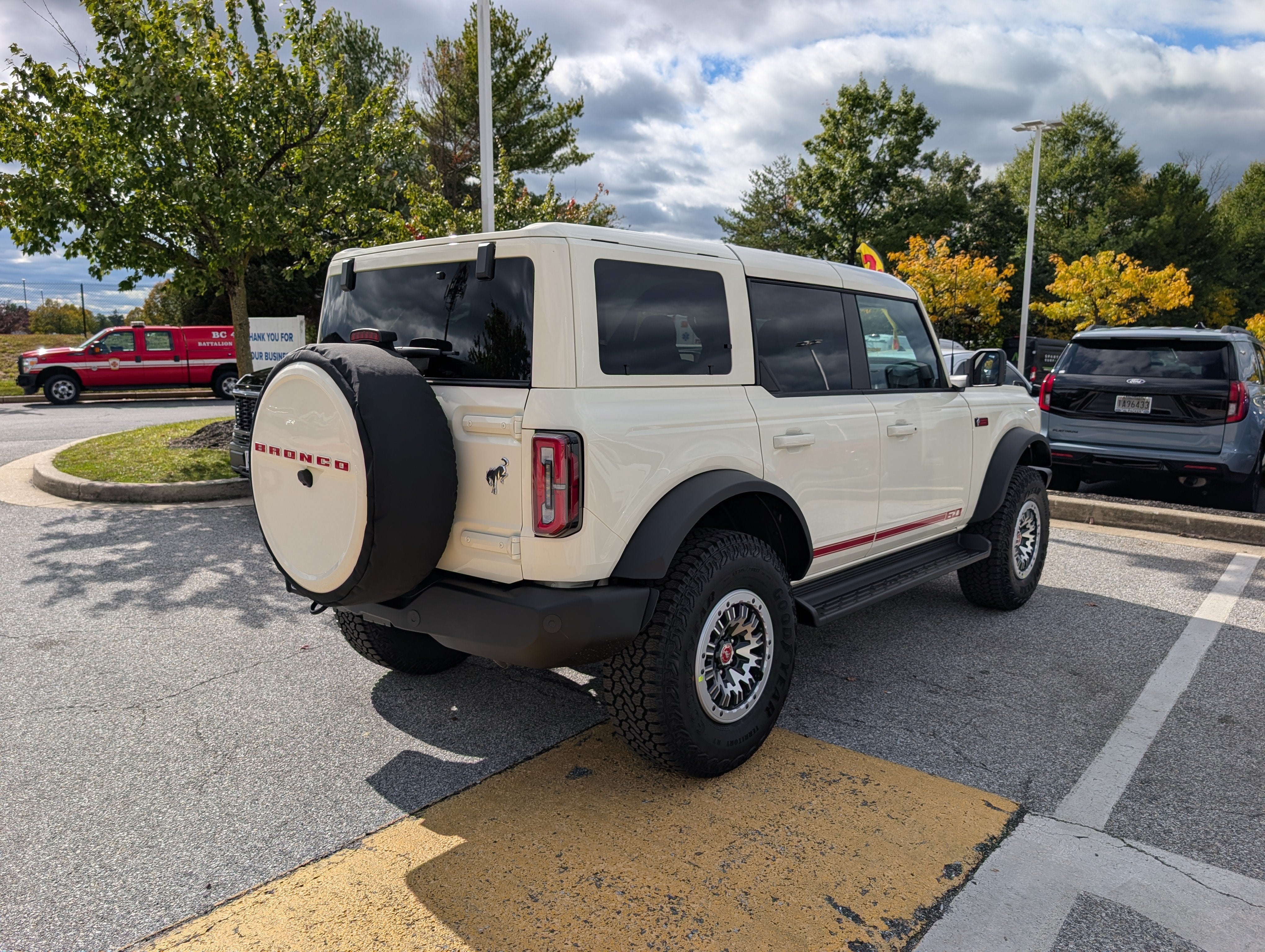 2026 Ford Bronco Outer Banks