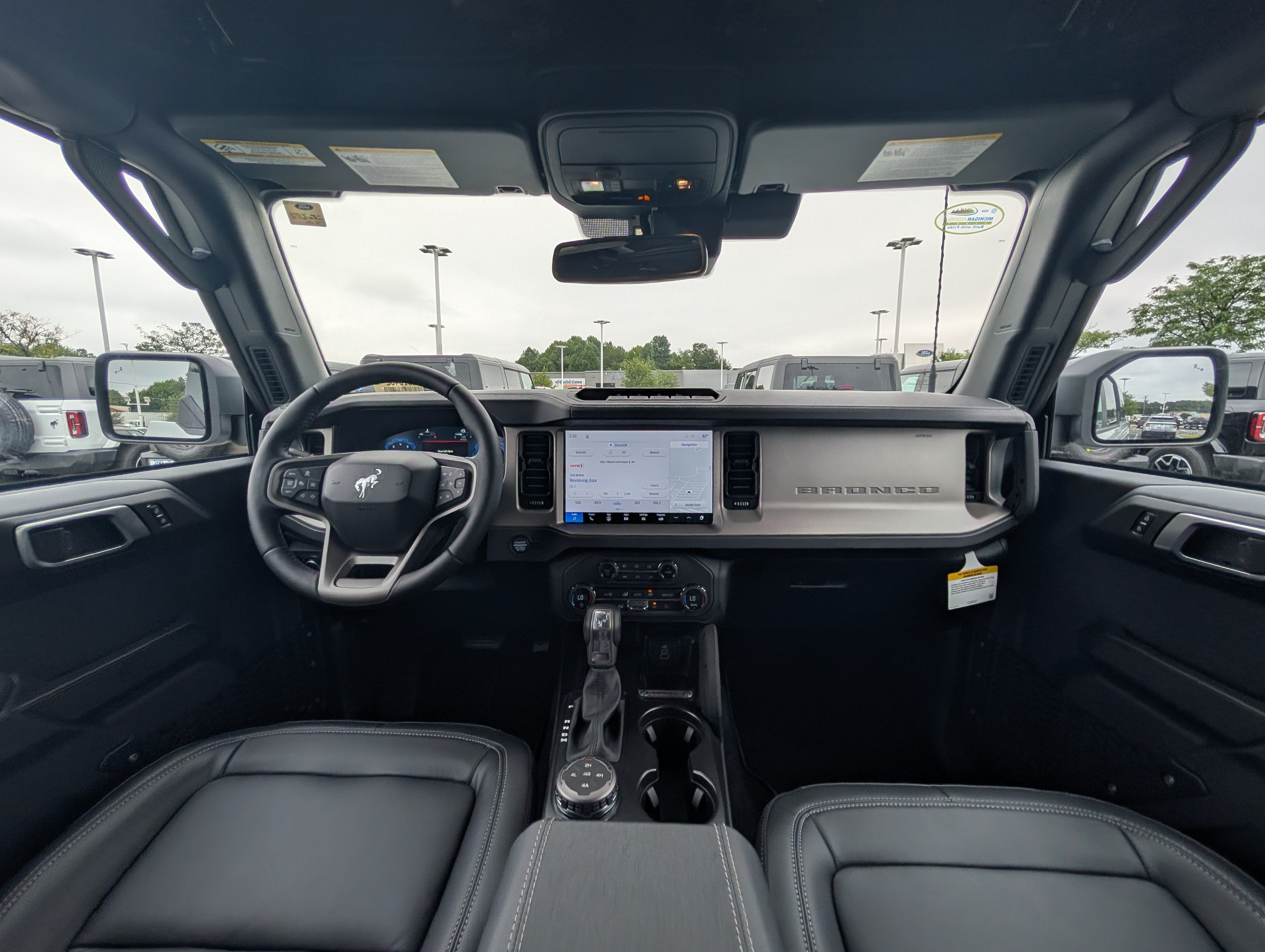2026 Ford Bronco Outer Banks
