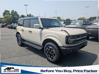 2026 Ford Bronco Outer Banks