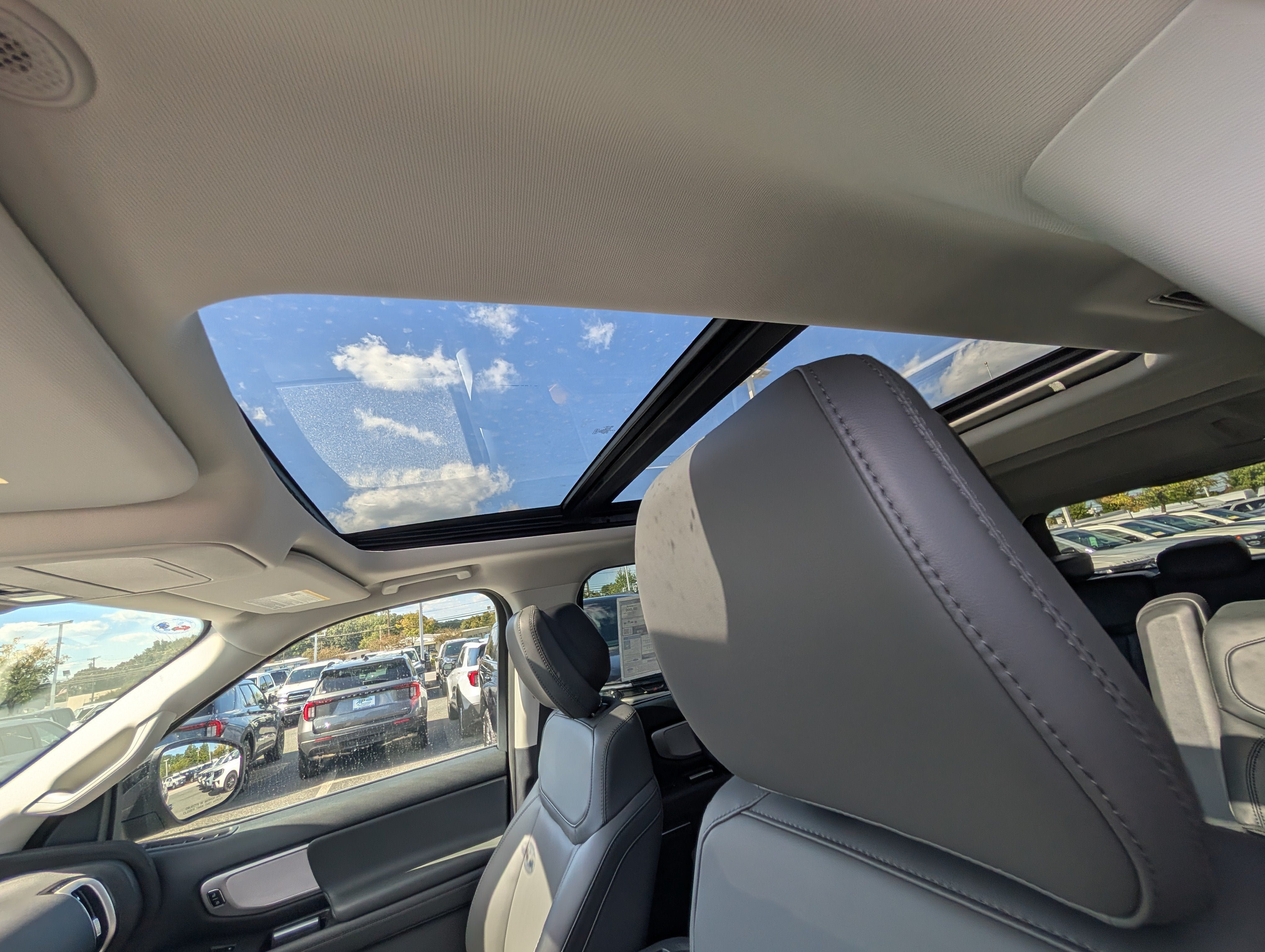 2027 Ford Expedition Active