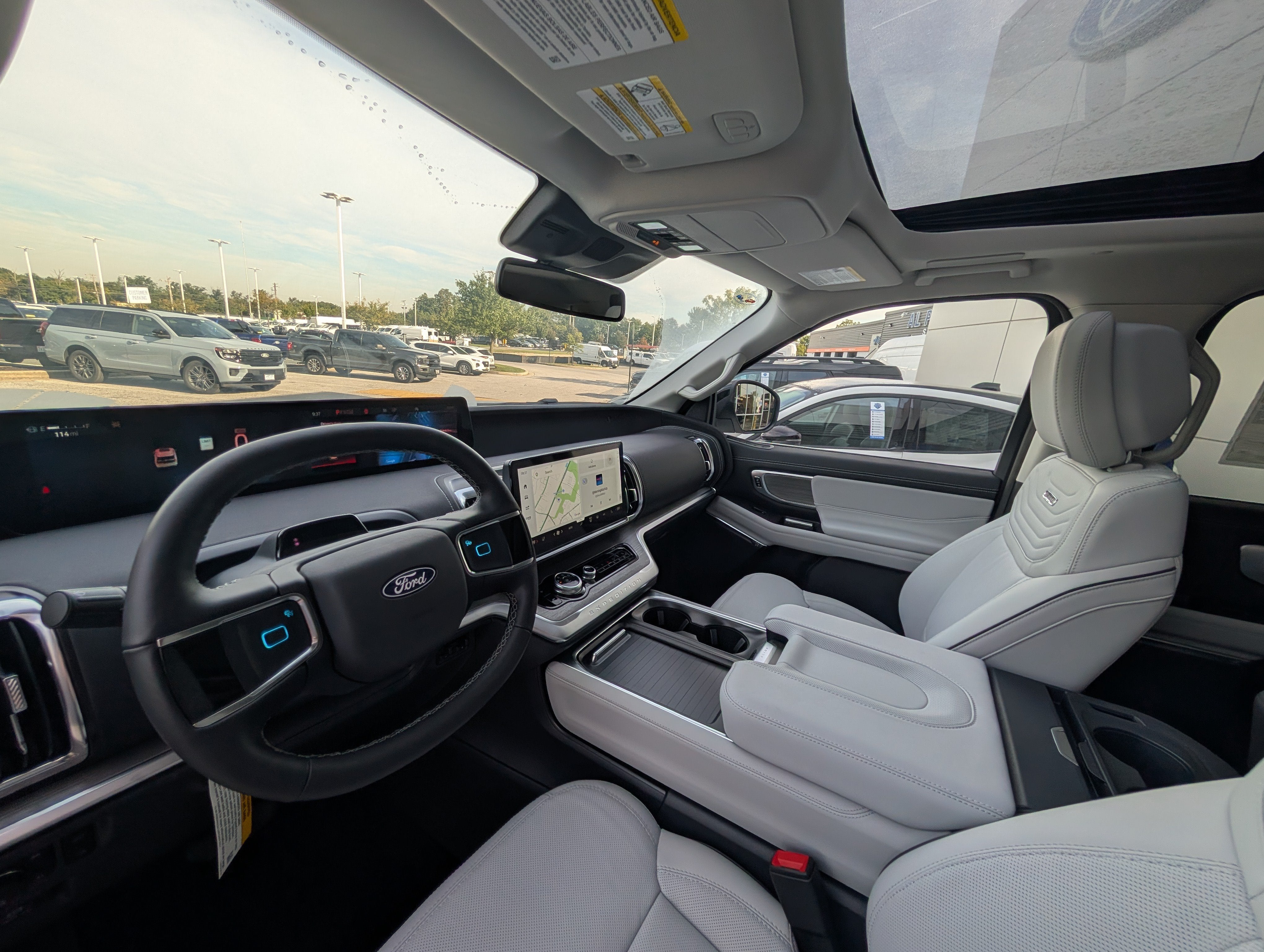 2027 Ford Expedition Platinum