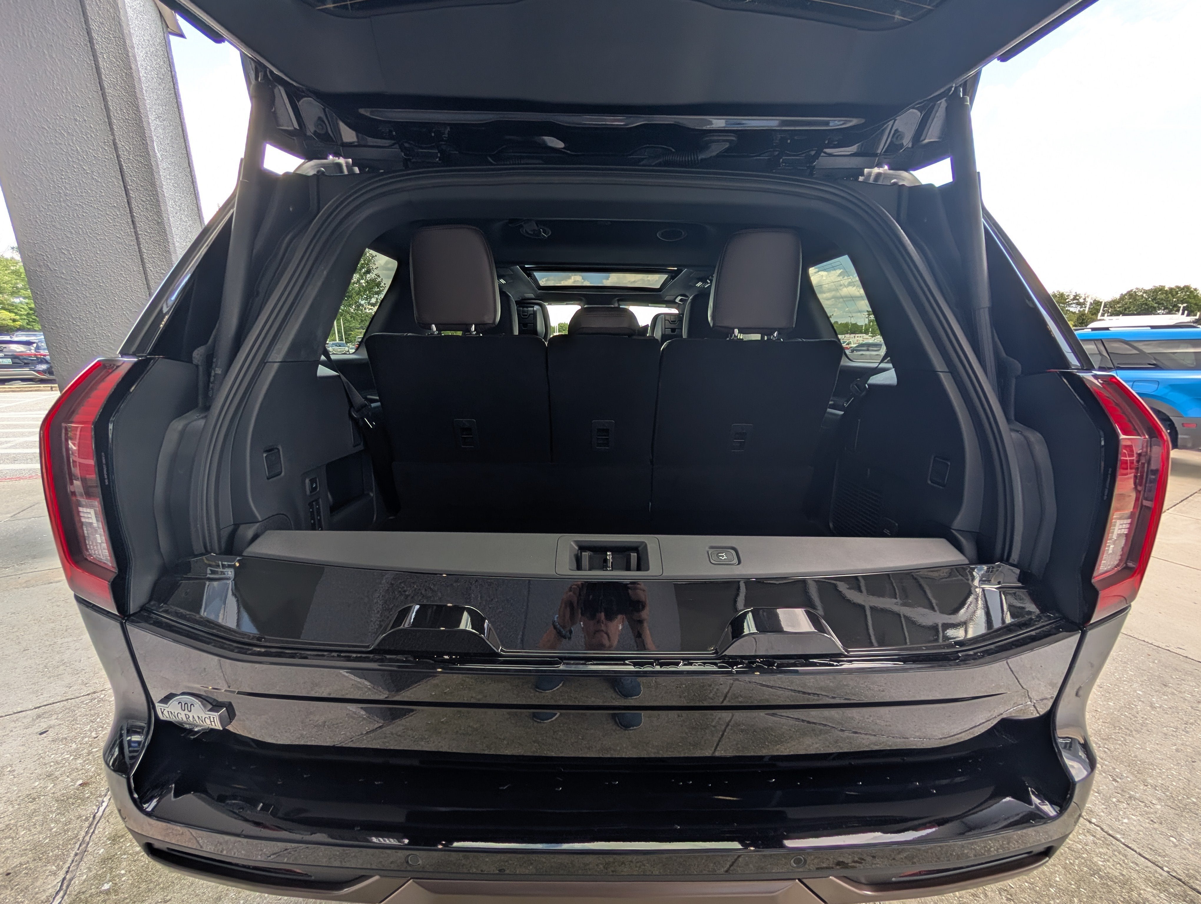 2027 Ford Expedition King Ranch