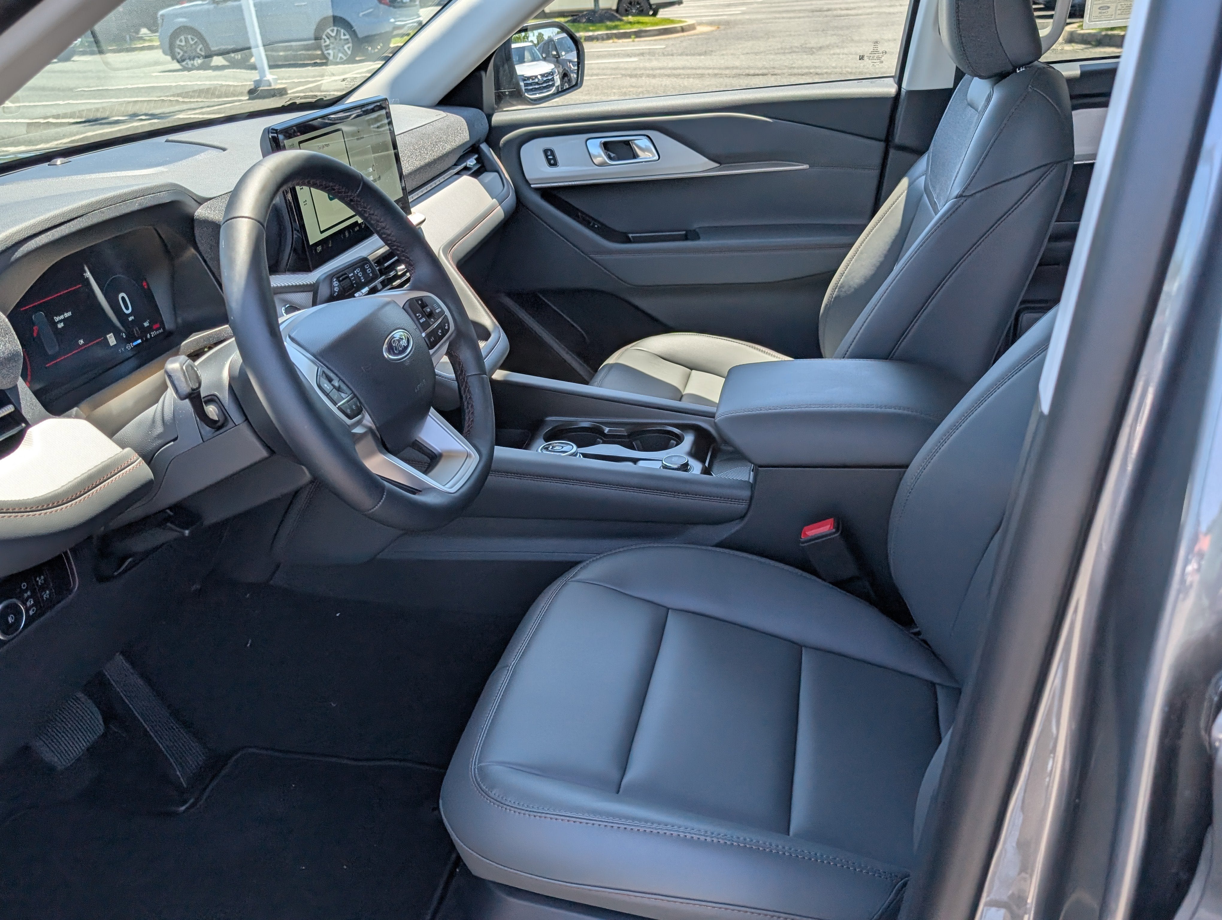 2026 Ford Explorer Active with 200A Pkg