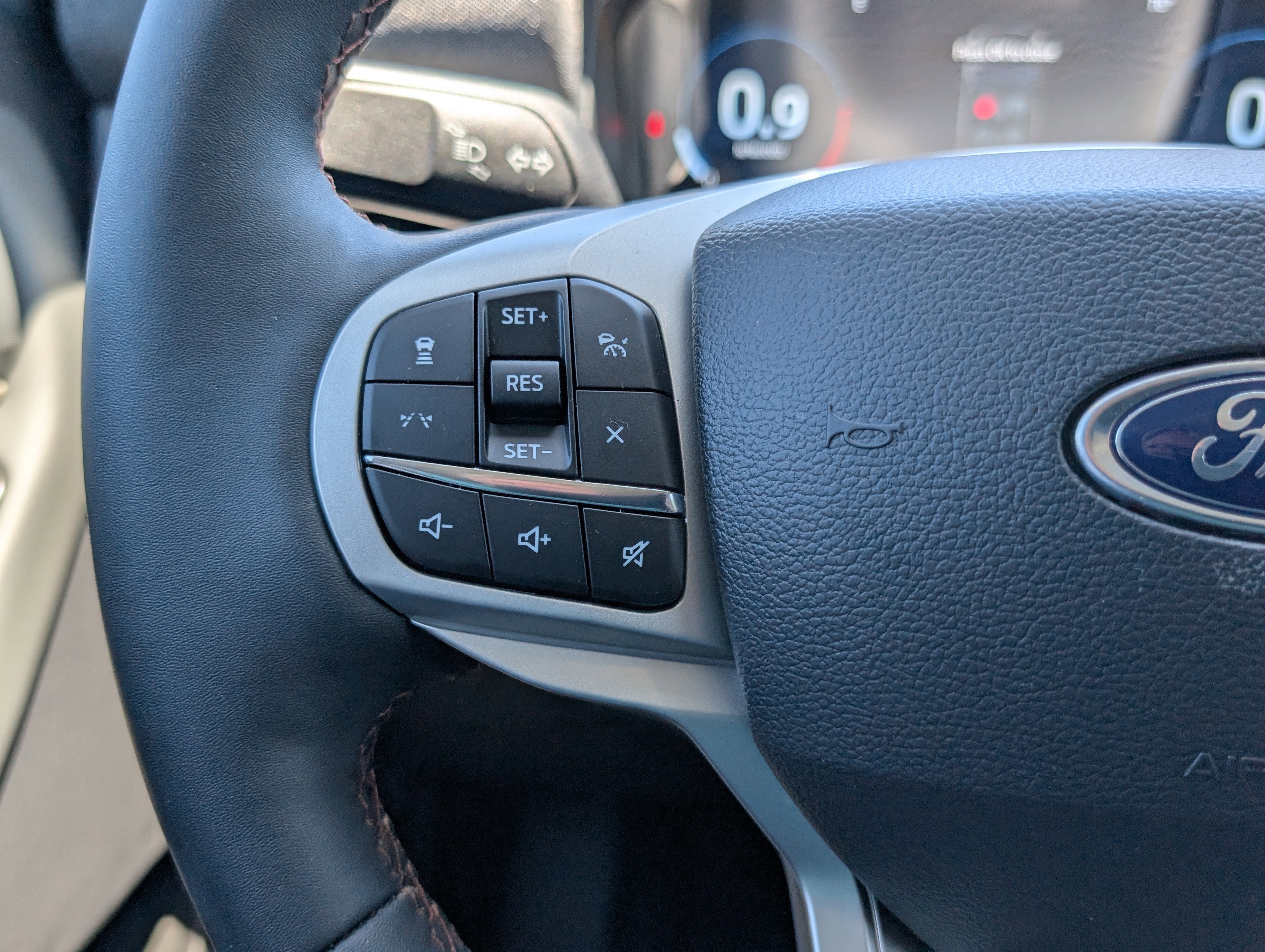 2026 Ford Explorer Active with 200A Pkg