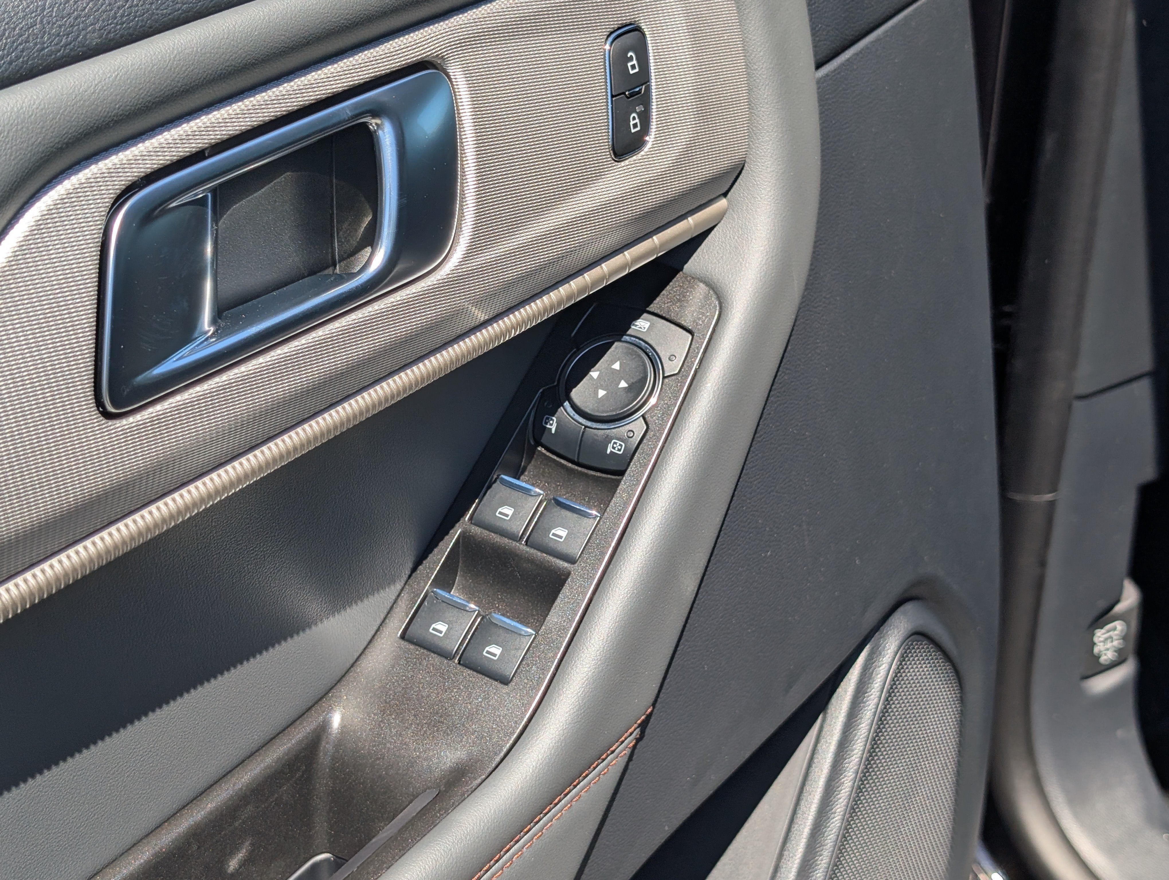 2026 Ford Explorer Active with 200A Pkg