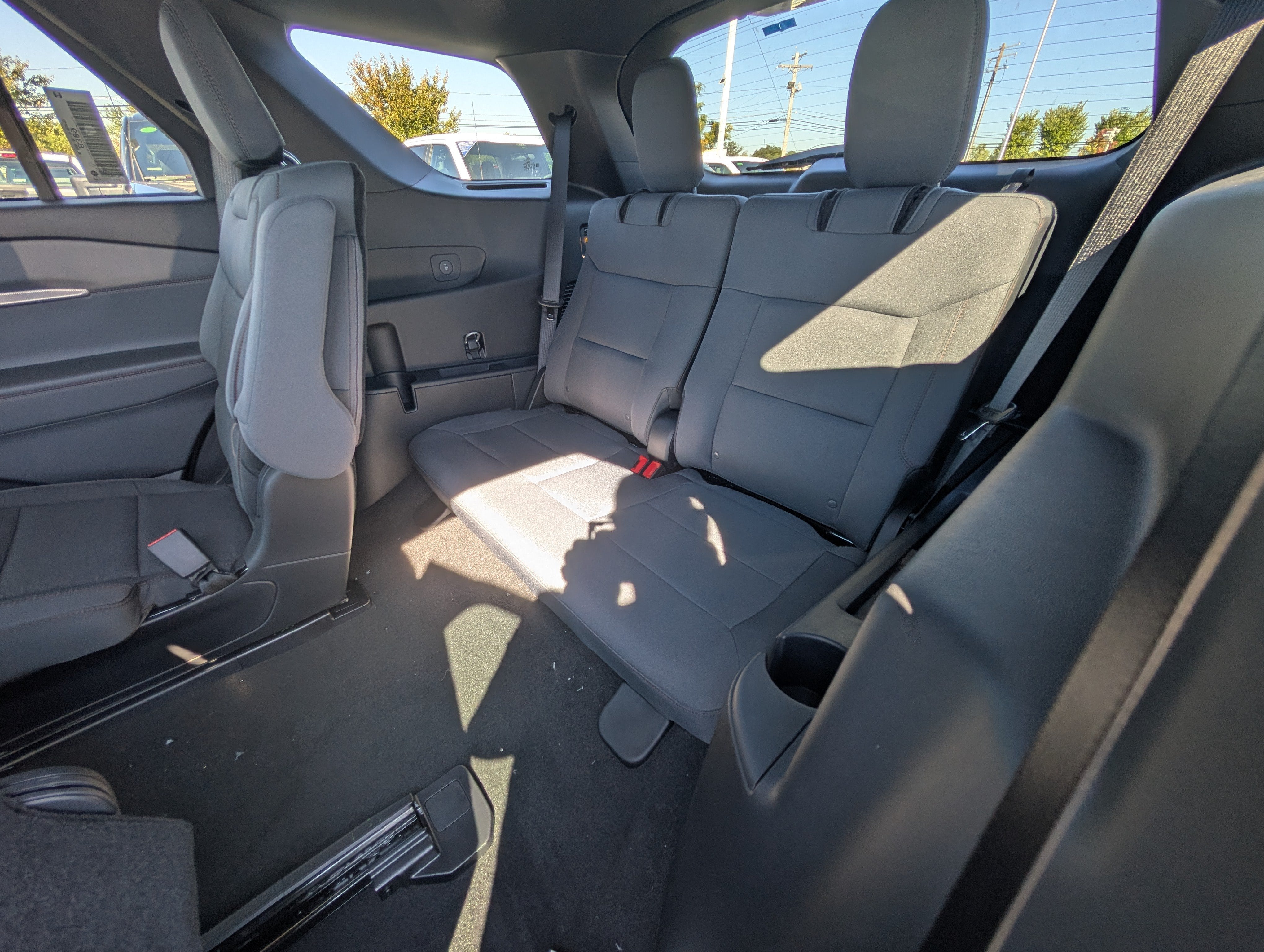 2027 Ford Explorer Active w/100A Pkg