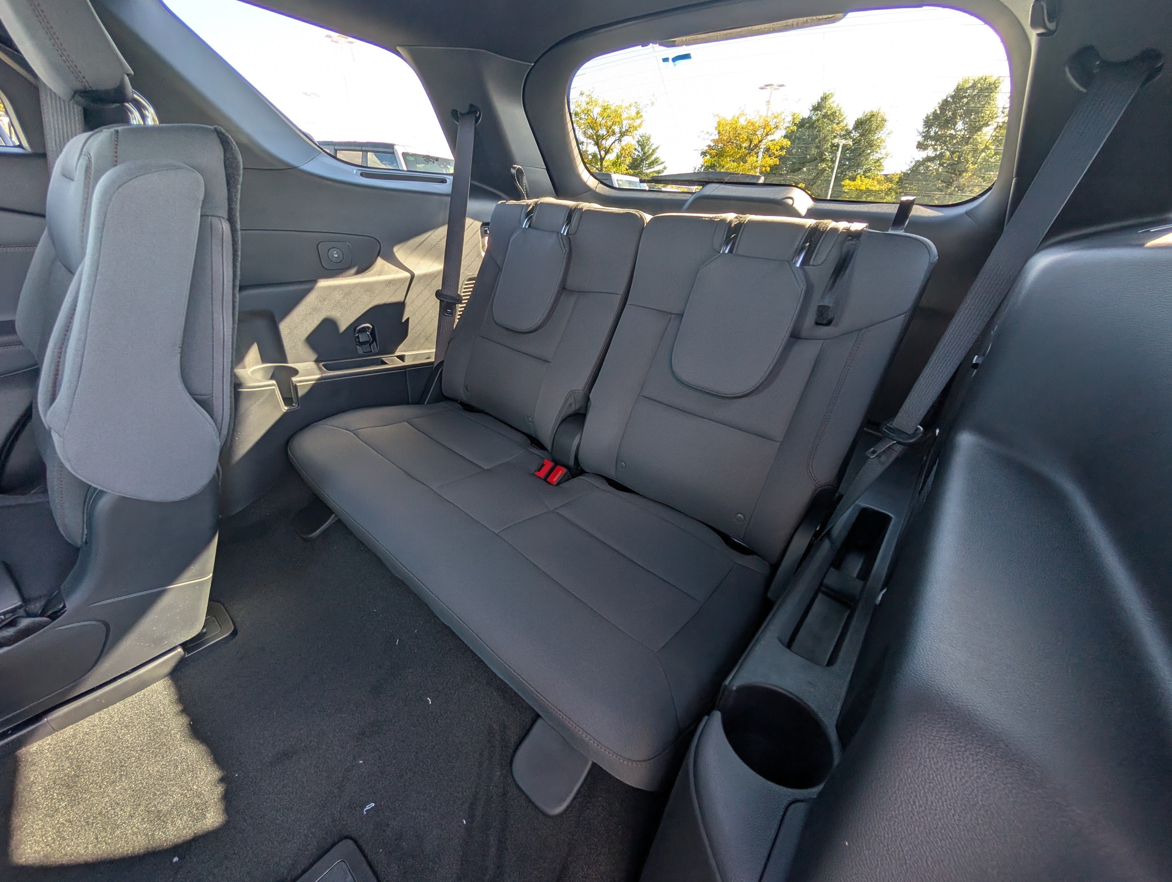 2027 Ford Explorer Active with 200A Pkg