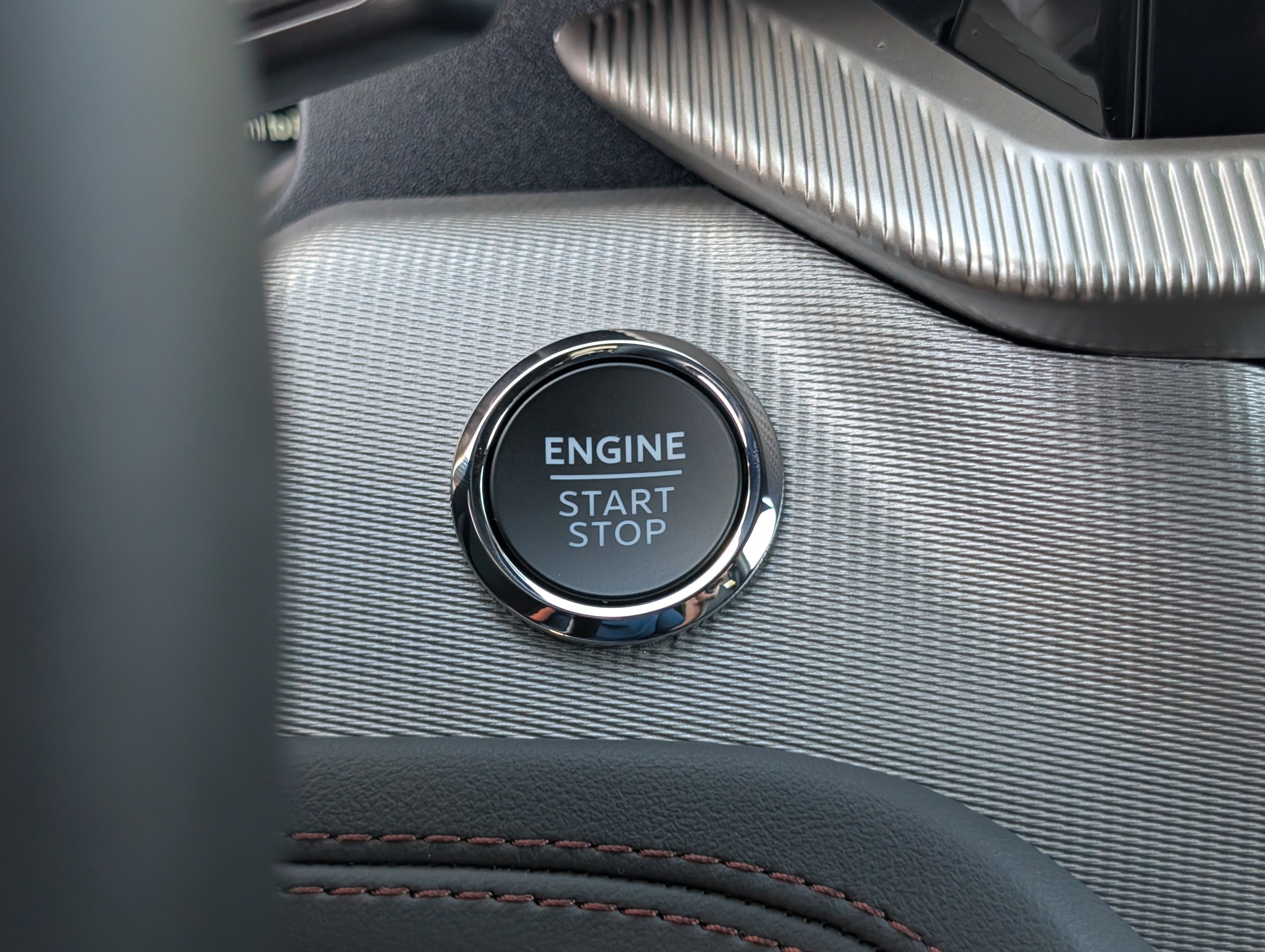 2027 Ford Explorer Active with 200A Pkg