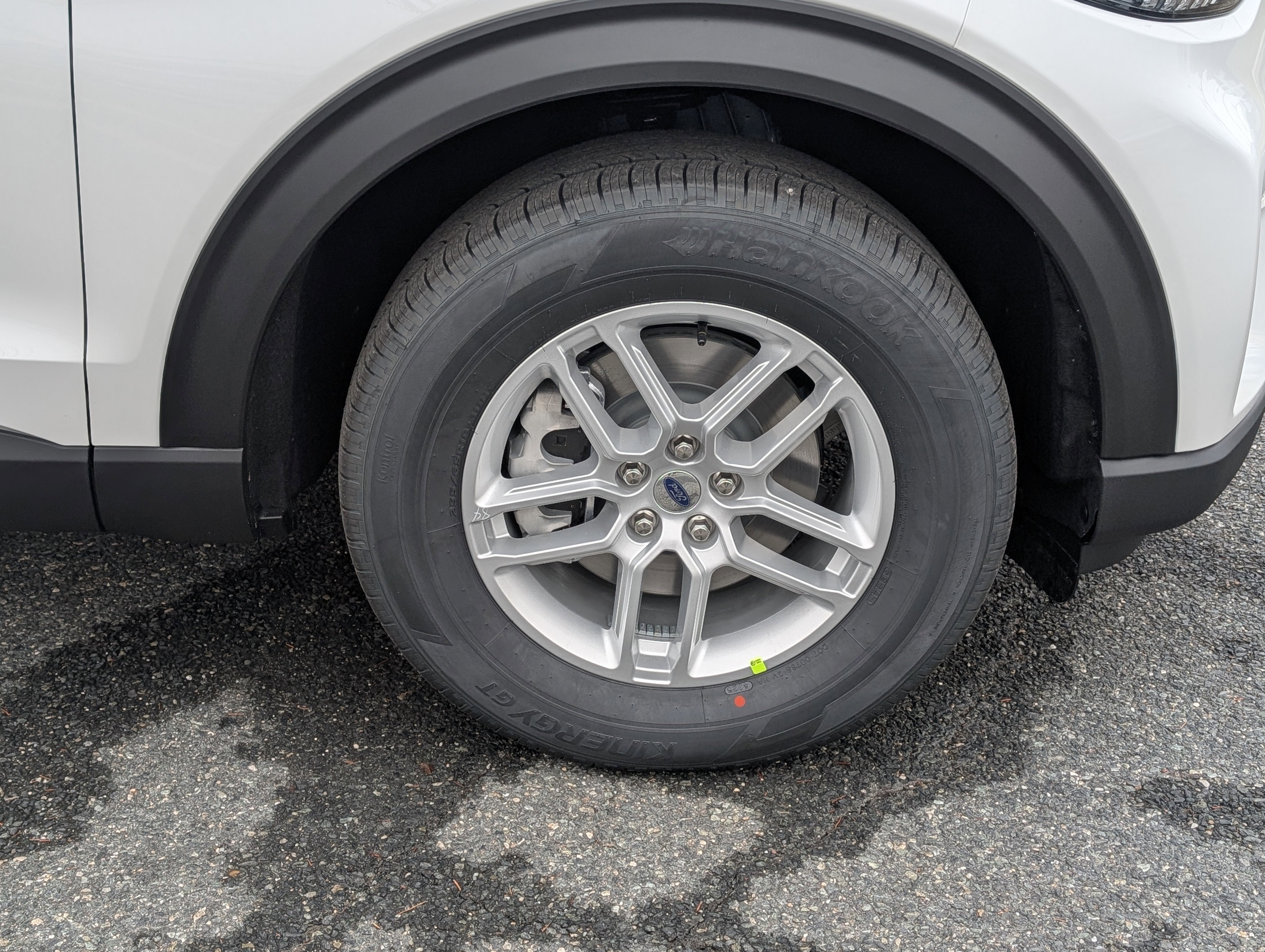 2026 Ford Explorer Active with 200A Pkg