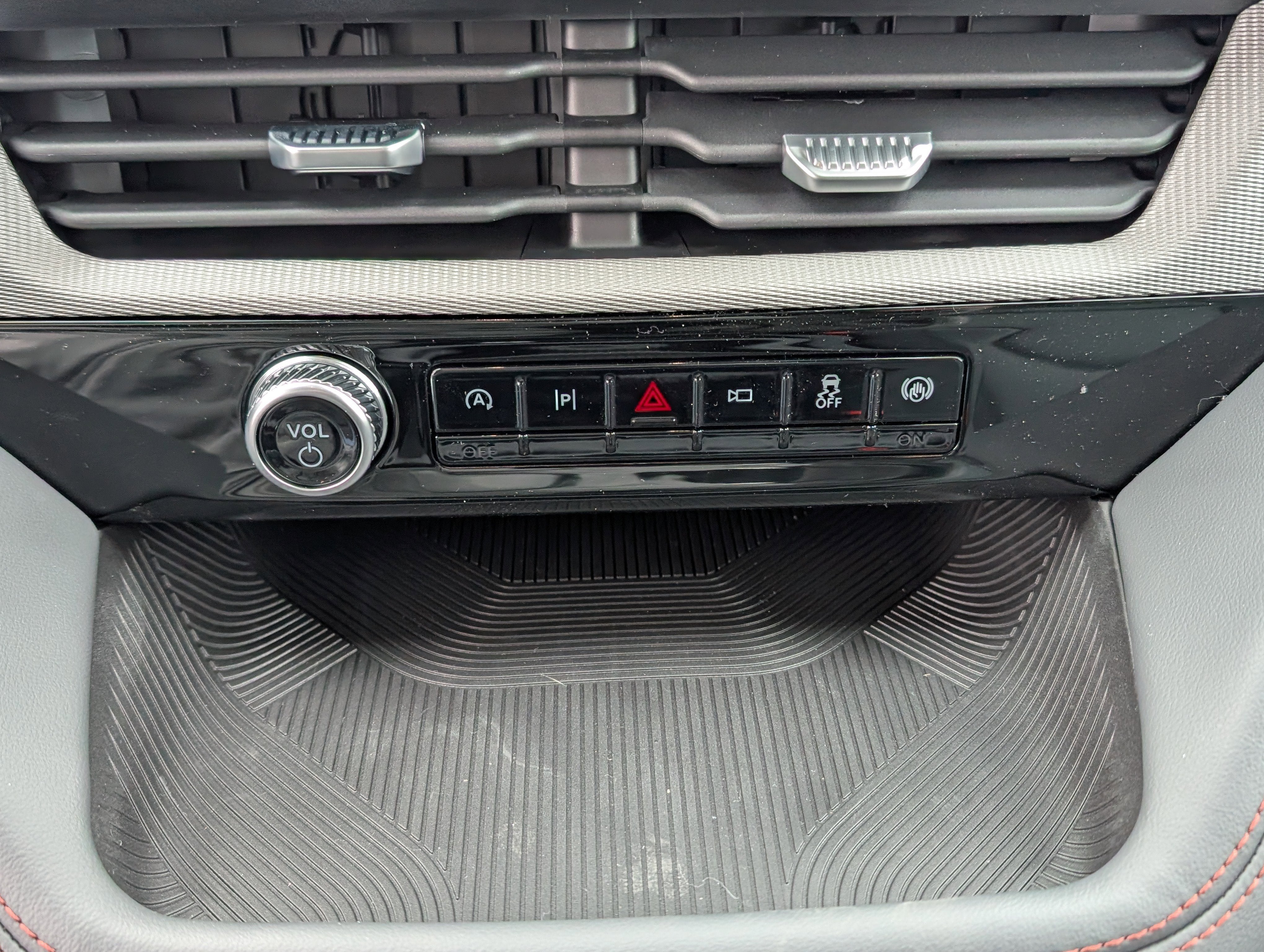 2026 Ford Explorer Active with 200A Pkg