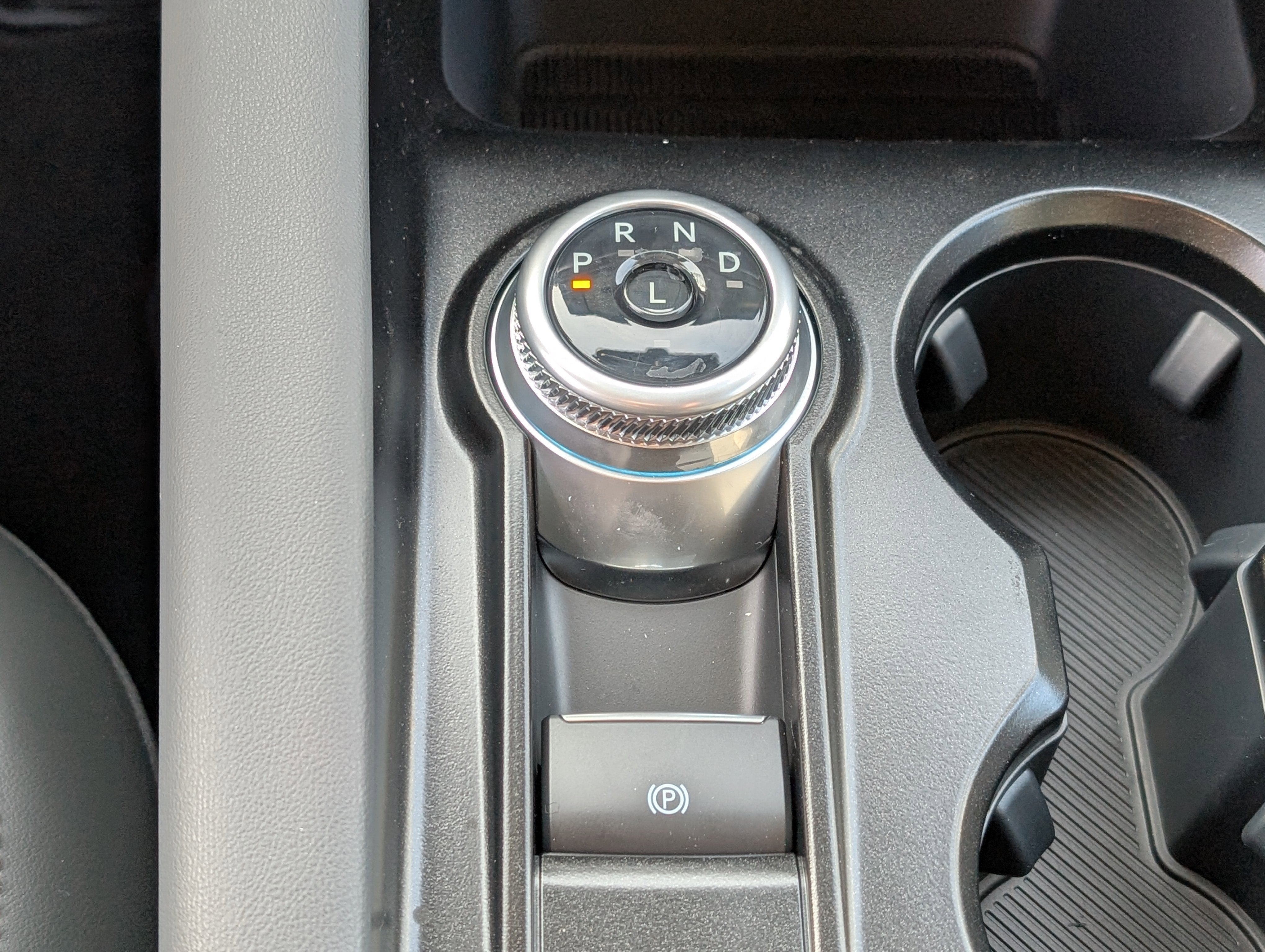 2026 Ford Explorer Active with 200A Pkg