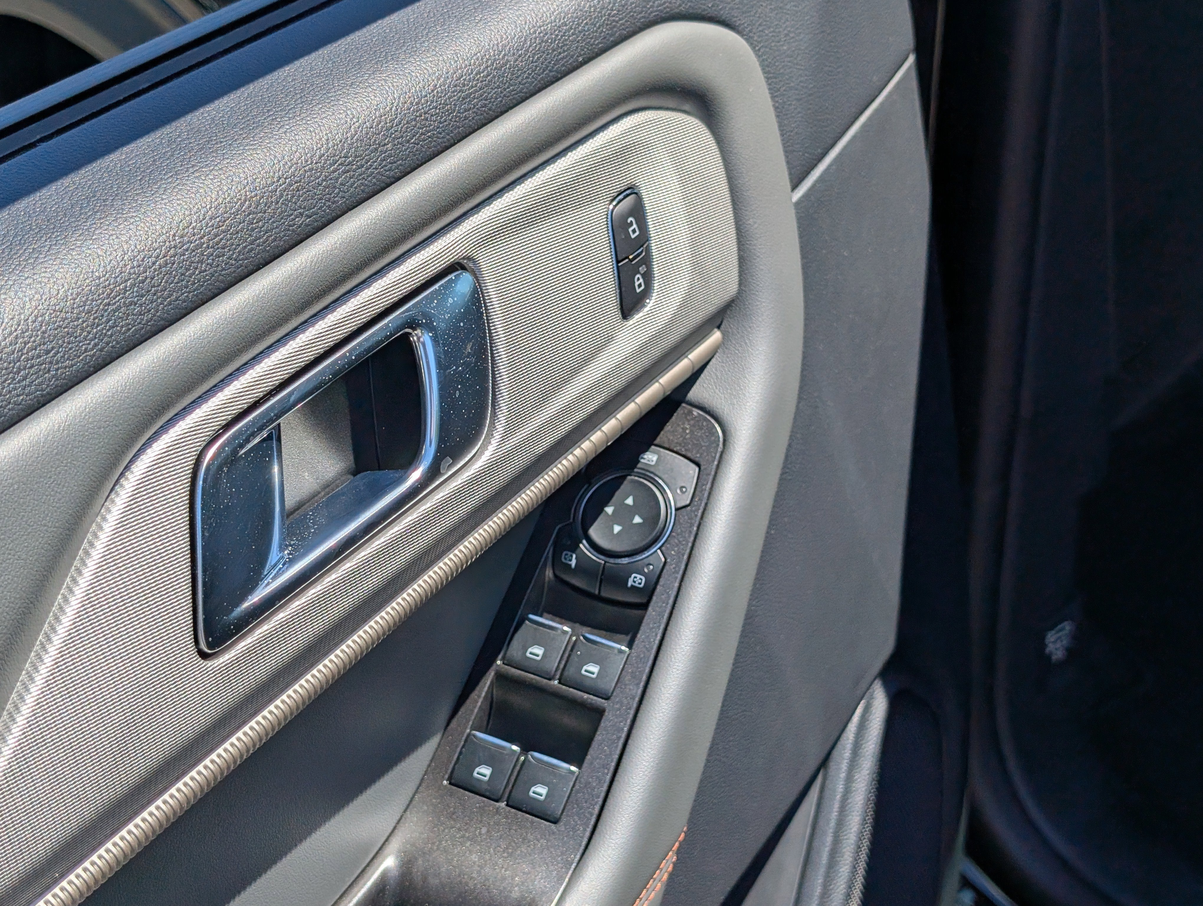 2026 Ford Explorer Active with 200A Pkg