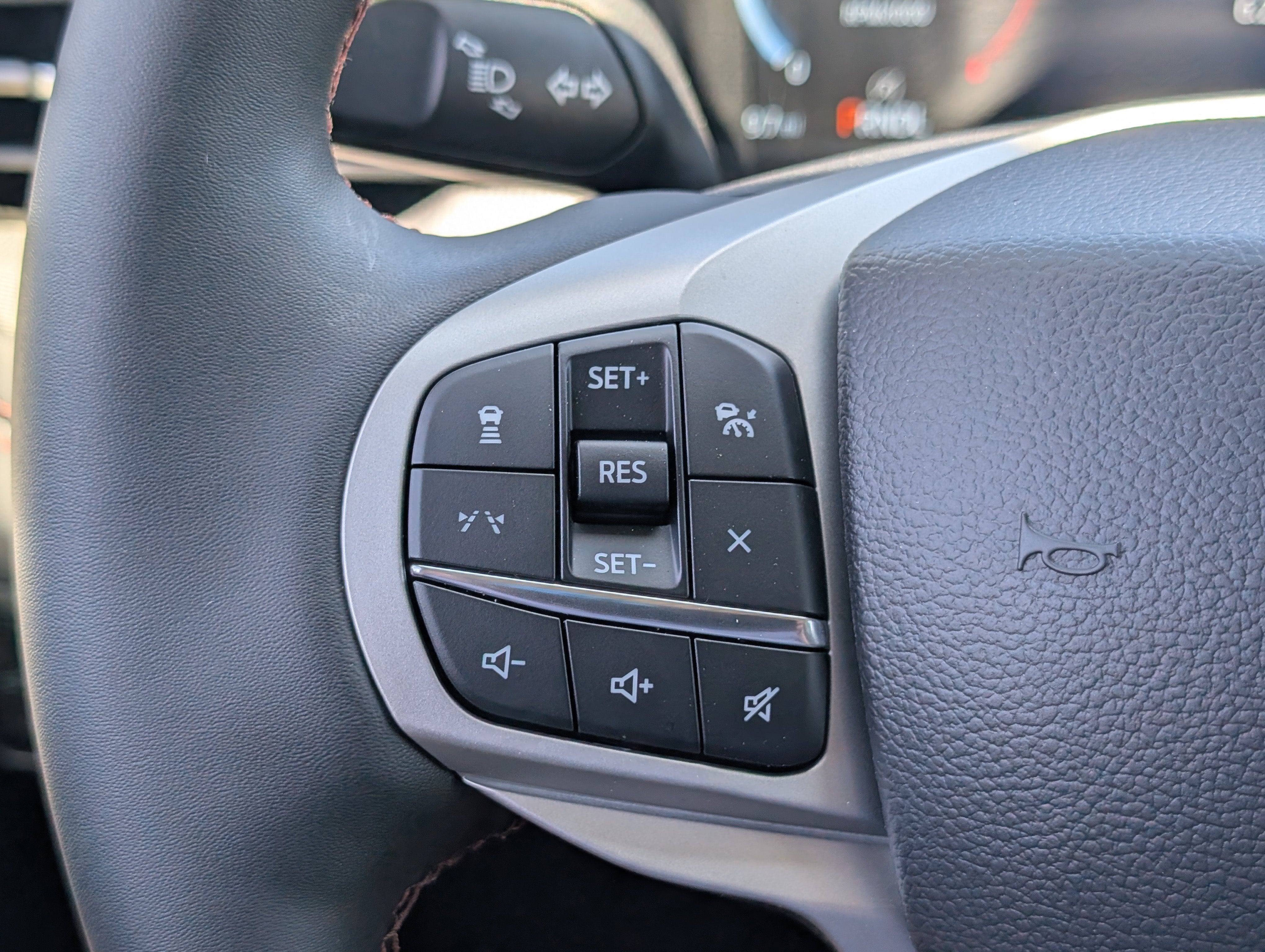 2026 Ford Explorer Active with 200A Pkg