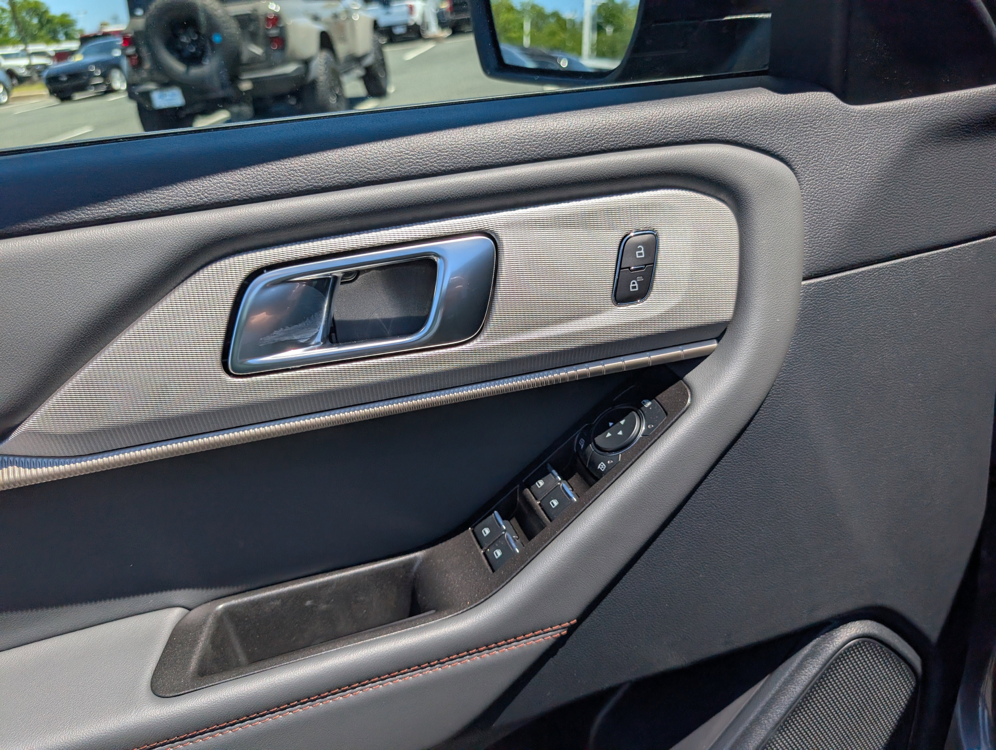 2026 Ford Explorer Active with 100A Pkg