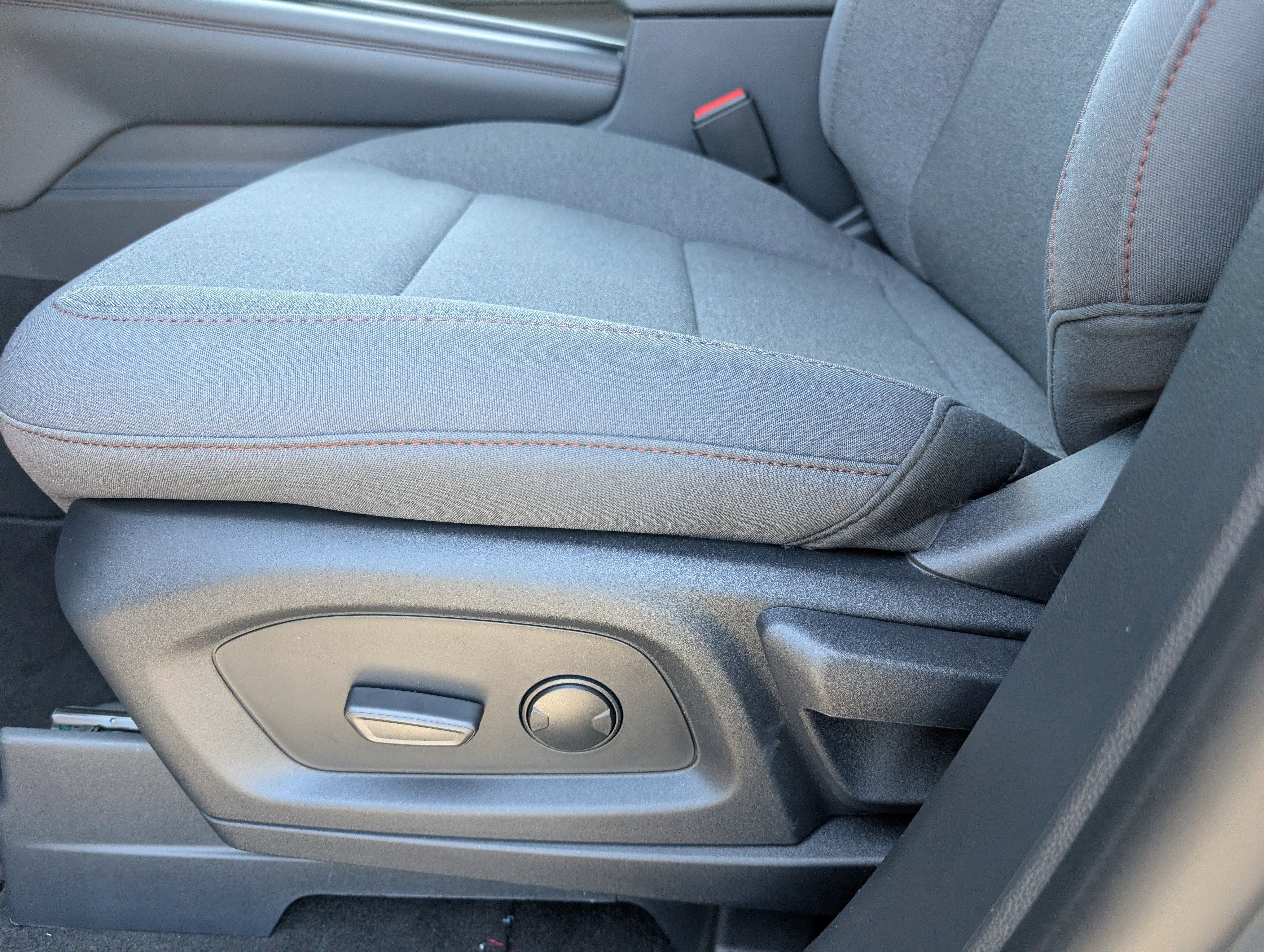 2026 Ford Explorer Active with 100A Pkg