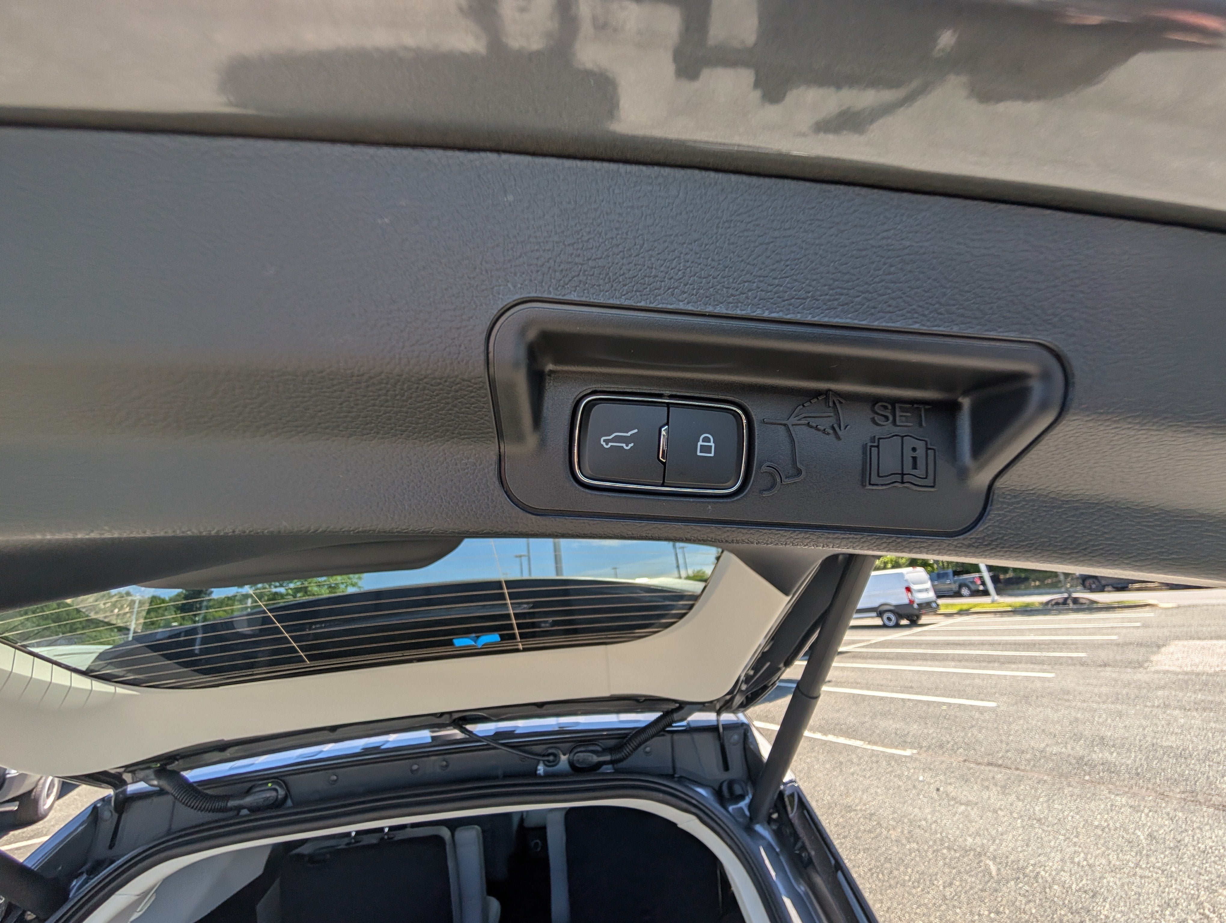 2026 Ford Explorer Active with 200A Pkg