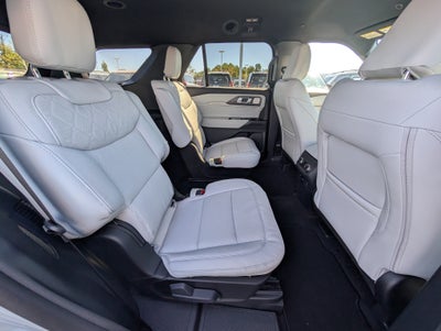 2027 Ford Explorer Platinum