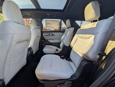 2027 Ford Explorer Platinum