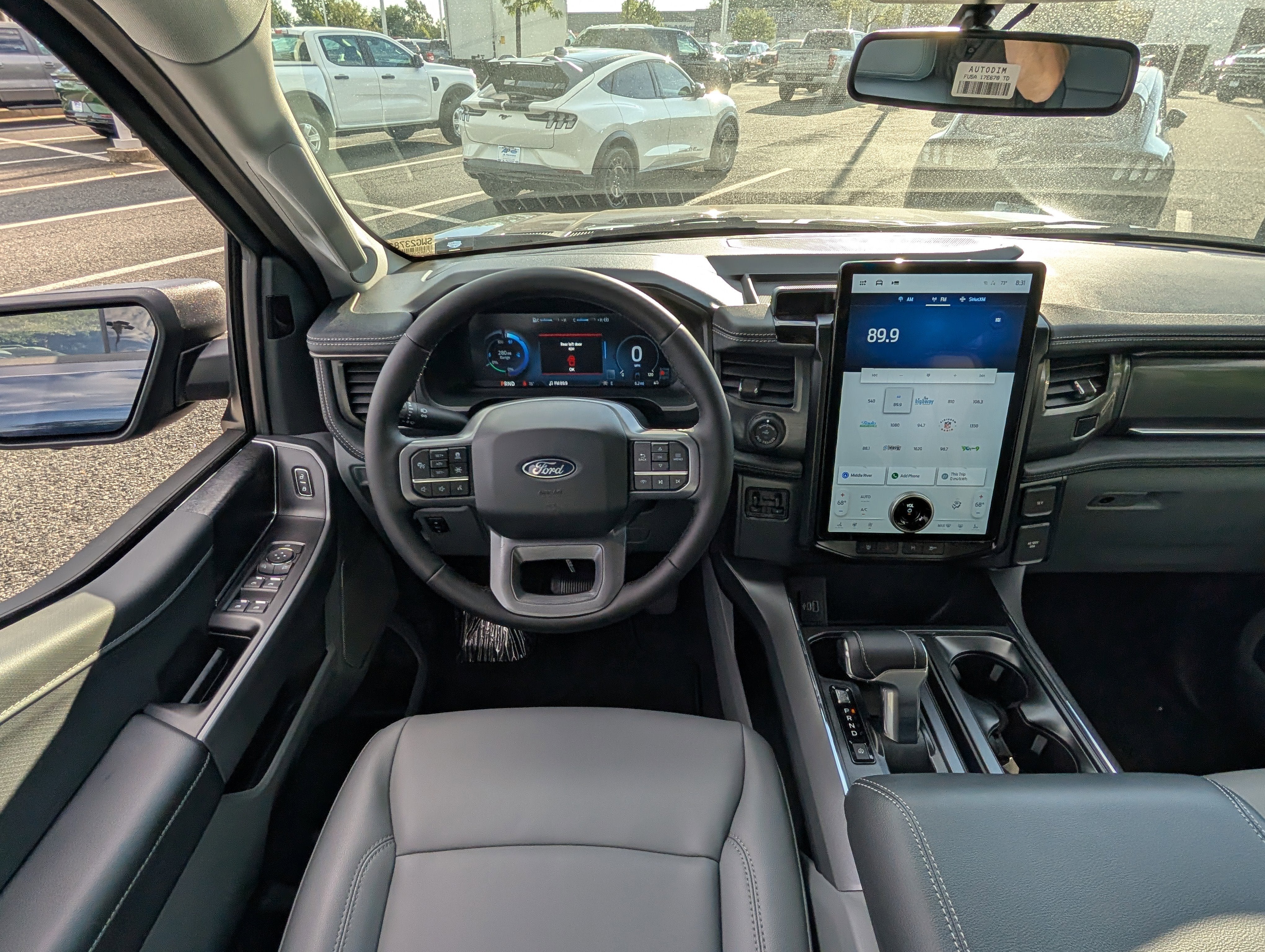 2025 Ford F-150 Lightning Flash