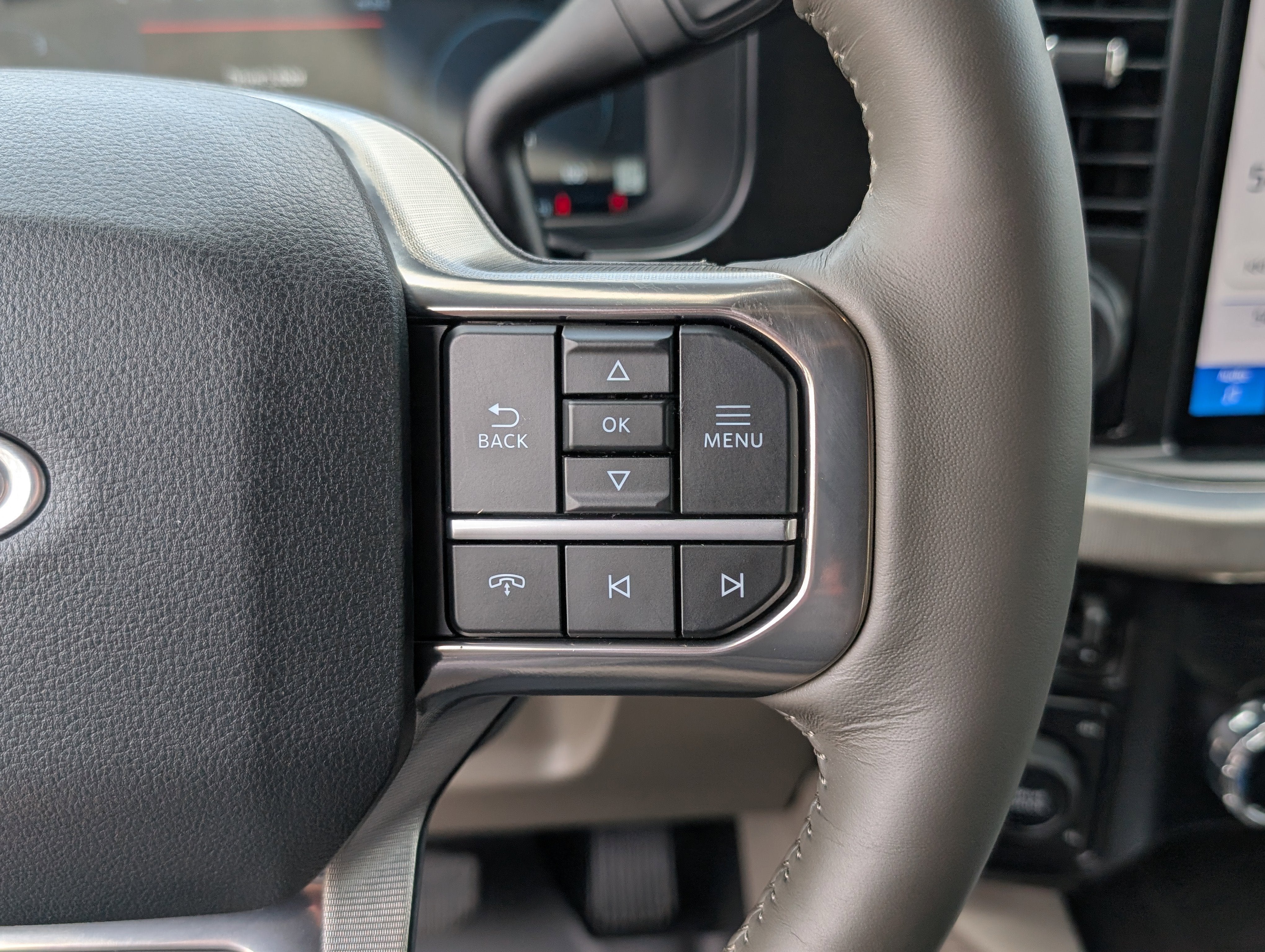 2025 Ford Super Duty F-250 SRW Platinum