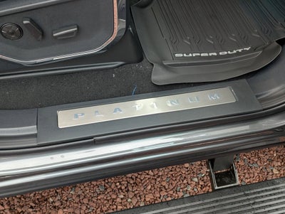 2026 Ford Super Duty F-250 SRW Platinum