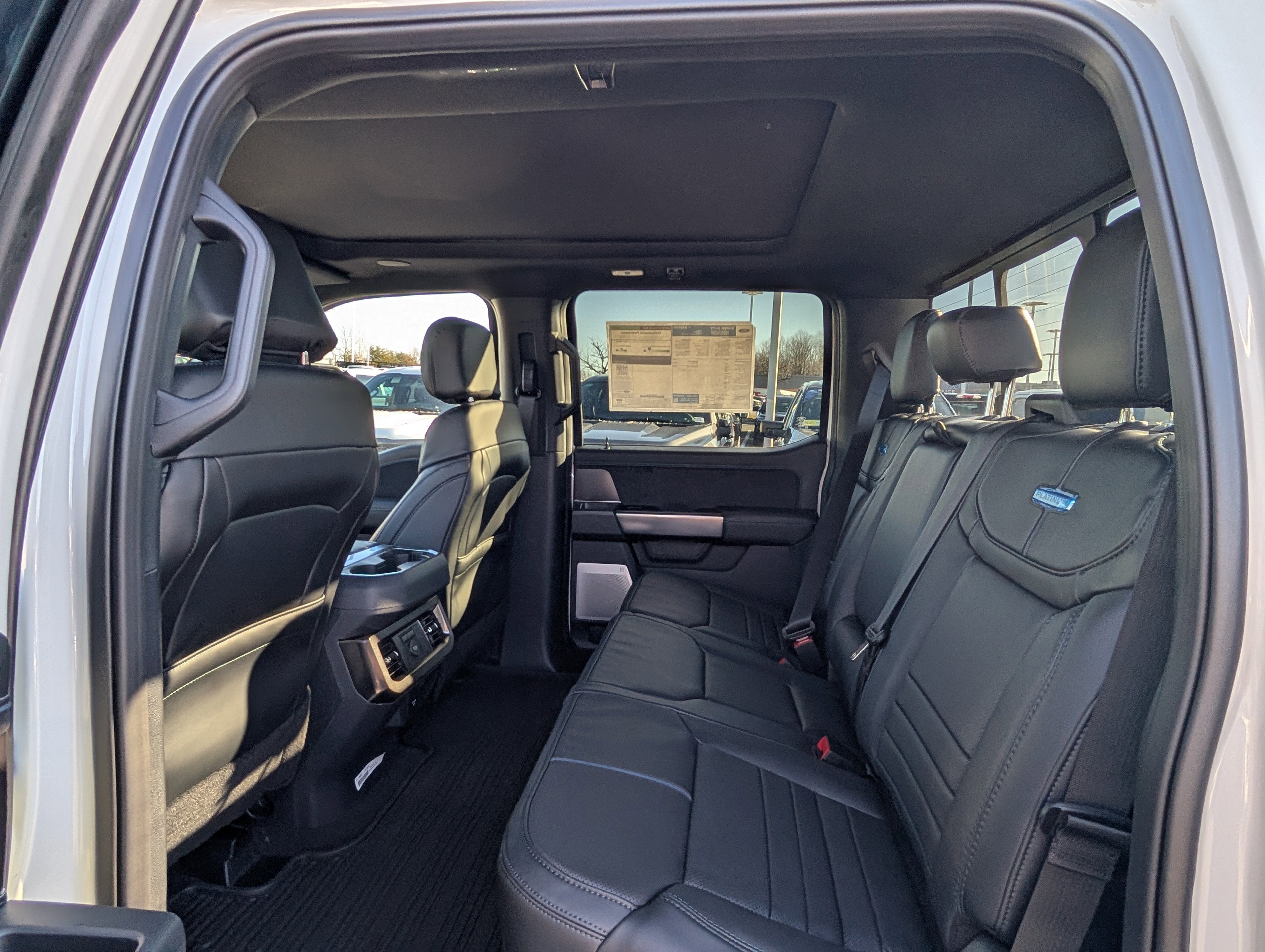 2026 Ford Super Duty F-250 SRW Platinum