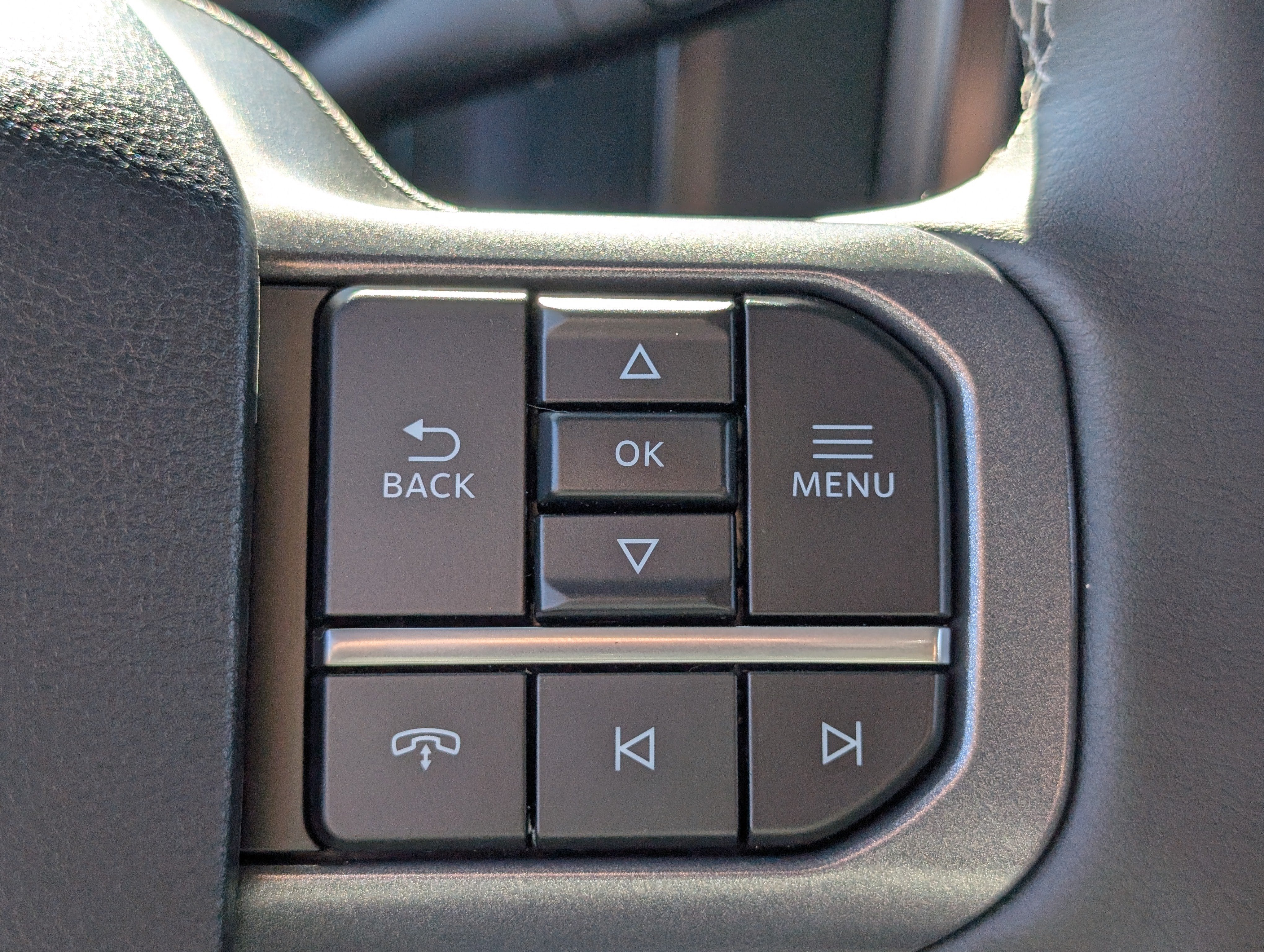 2027 Ford Super Duty F-250 SRW LARIAT