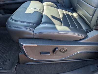 2027 Ford Super Duty F-250 SRW Platinum