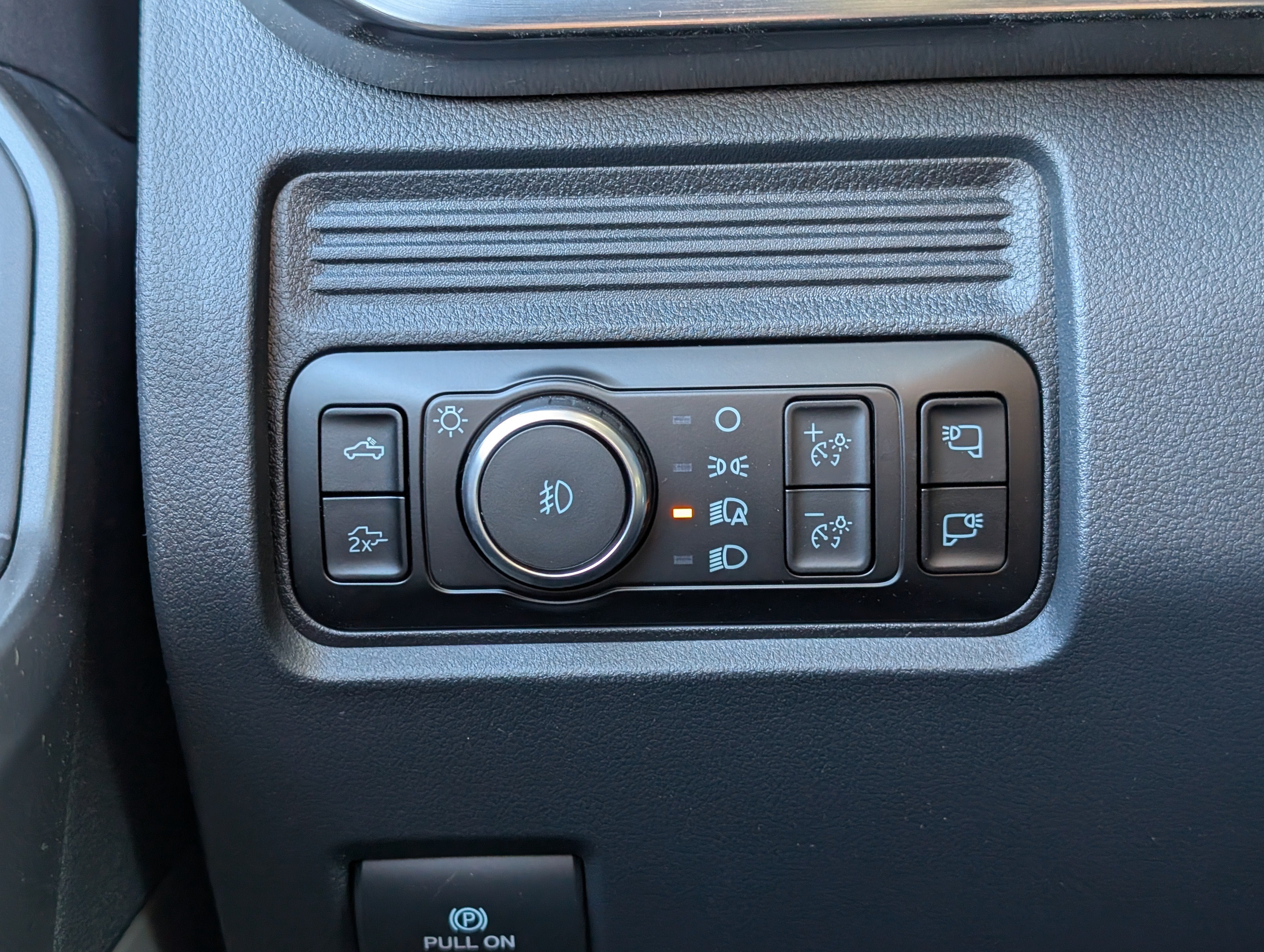 2027 Ford Super Duty F-250 SRW LARIAT