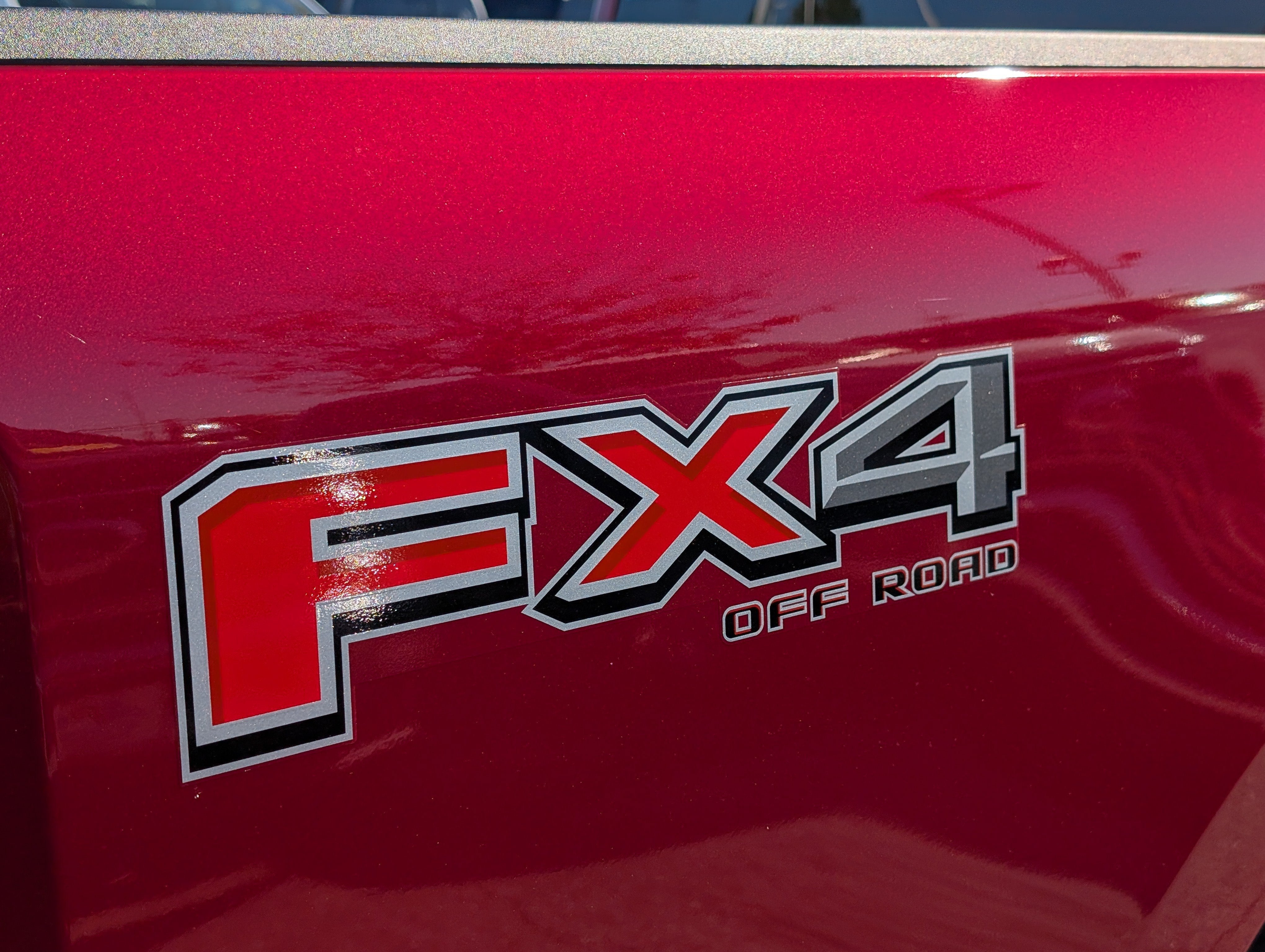 2027 Ford Super Duty F-250 SRW LARIAT