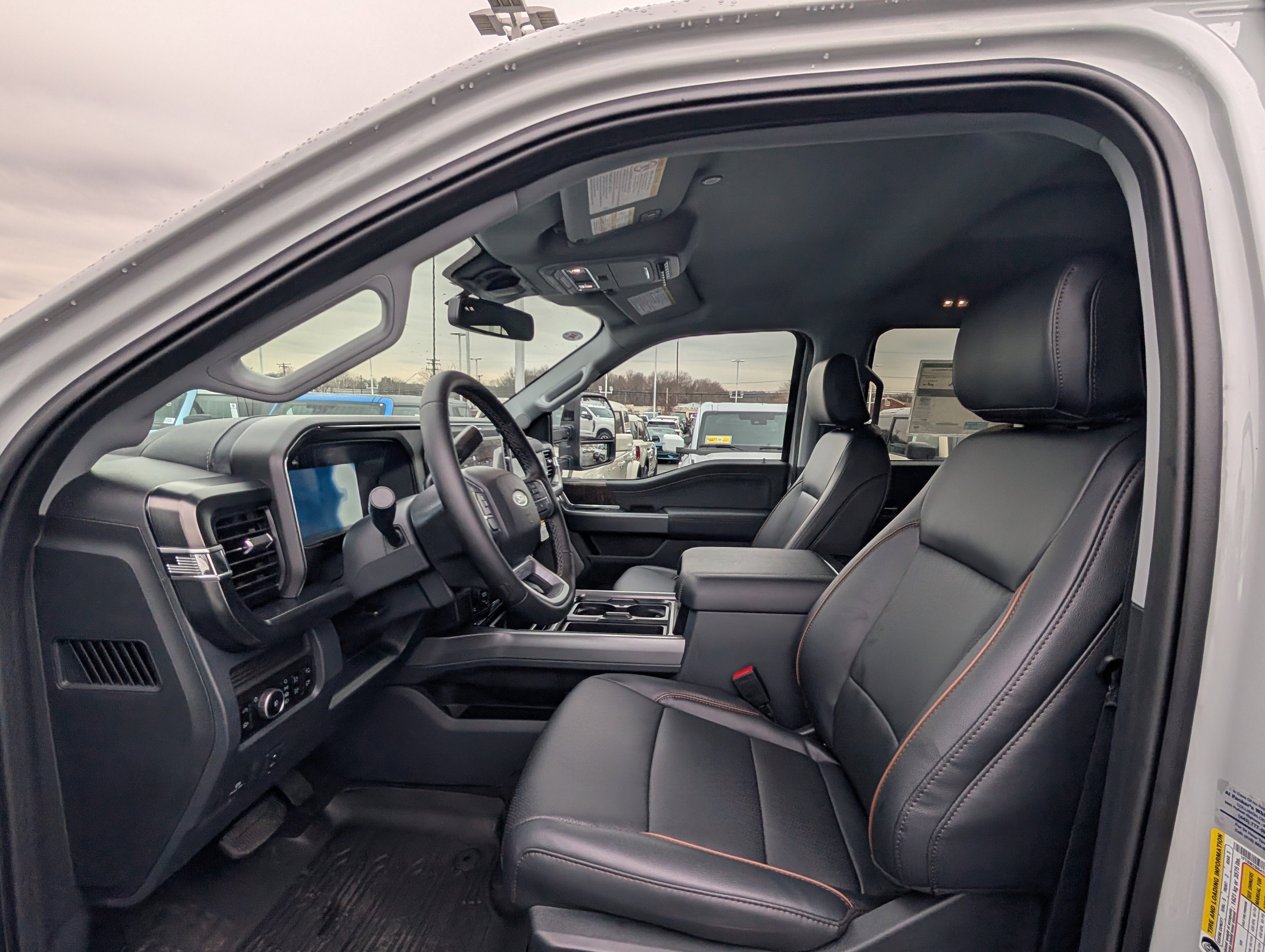 2026 Ford Super Duty F-250 SRW LARIAT