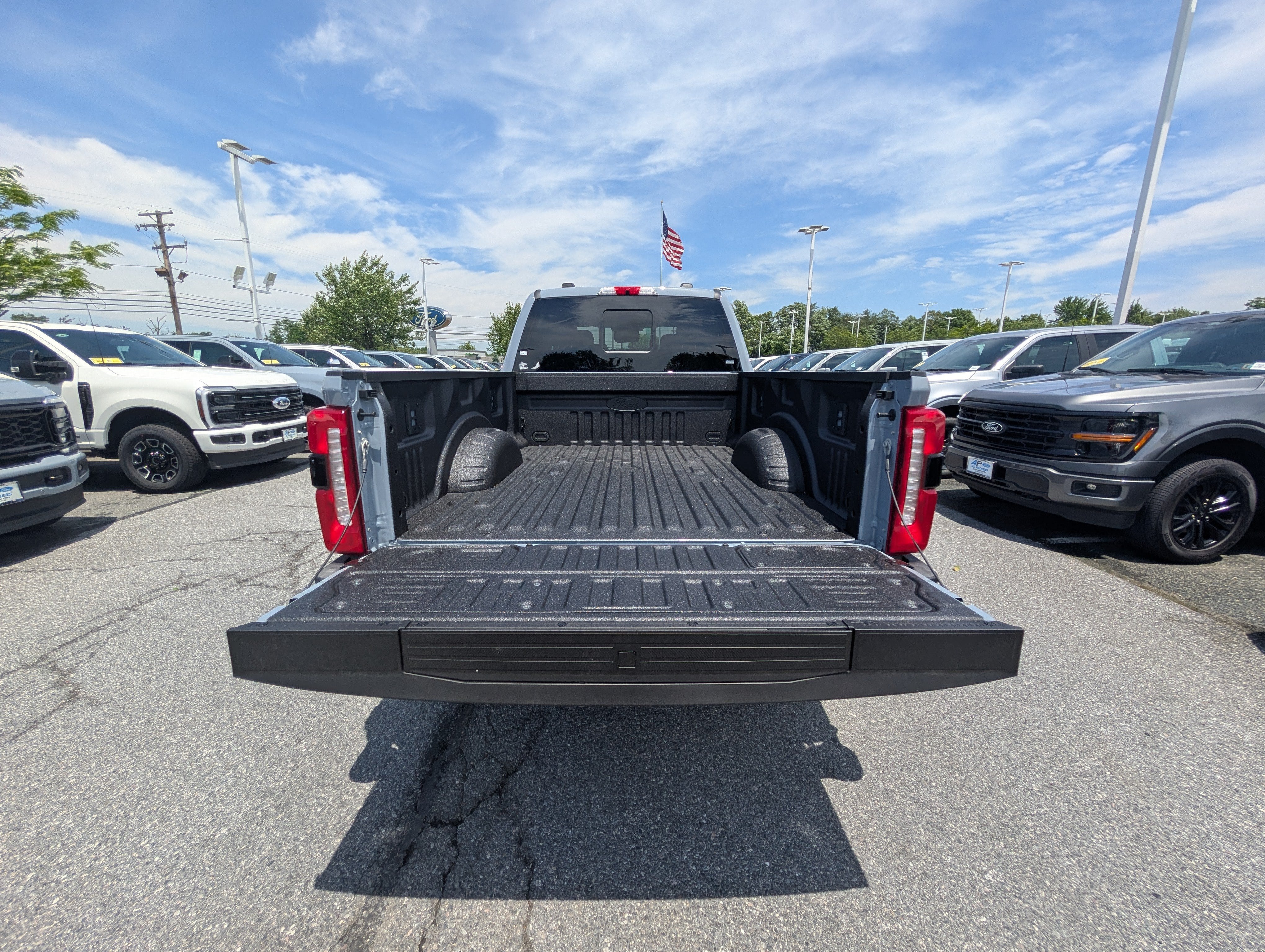 2026 Ford Super Duty F-250 SRW LARIAT