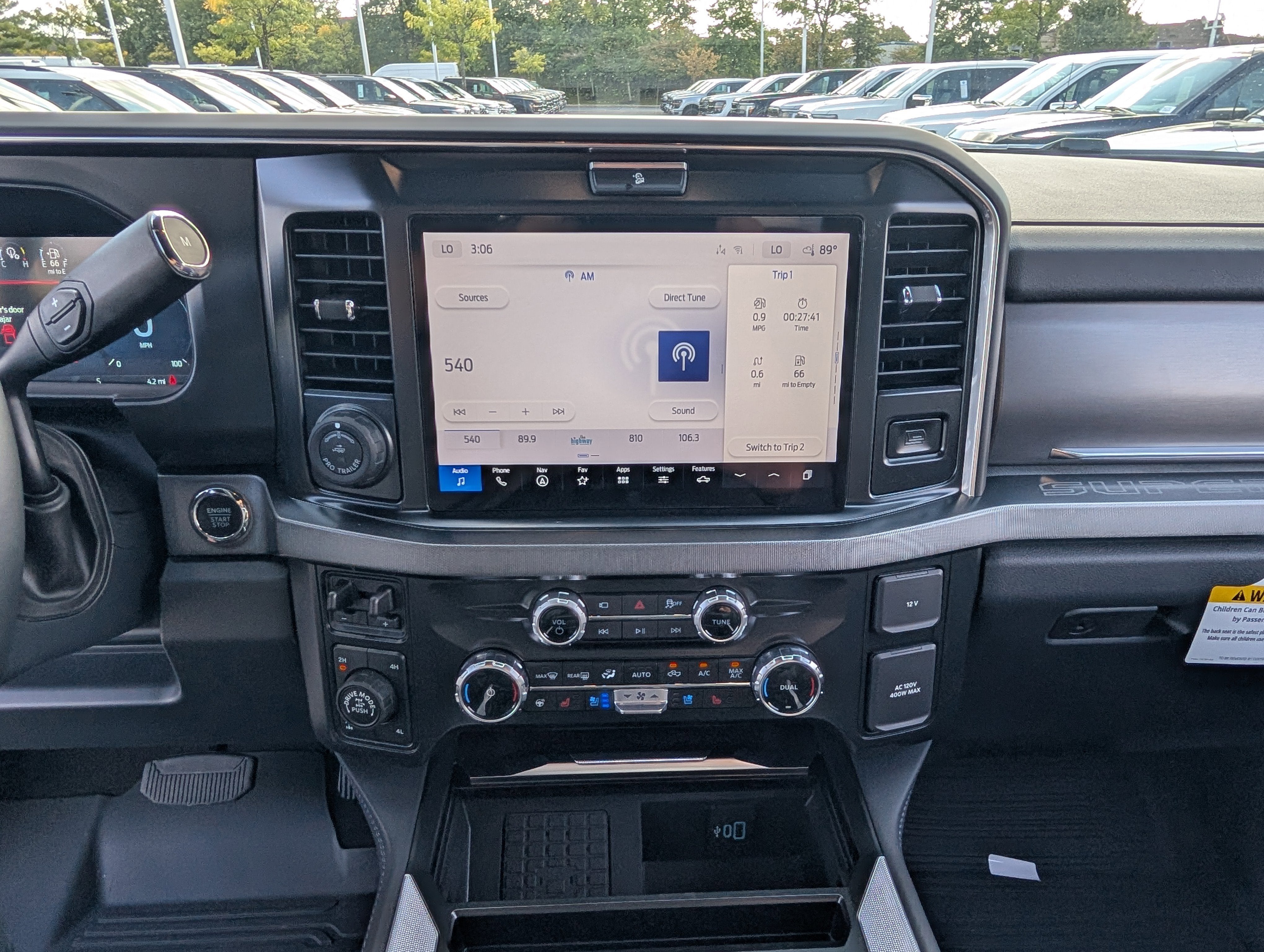 2026 Ford Super Duty F-250 SRW Platinum