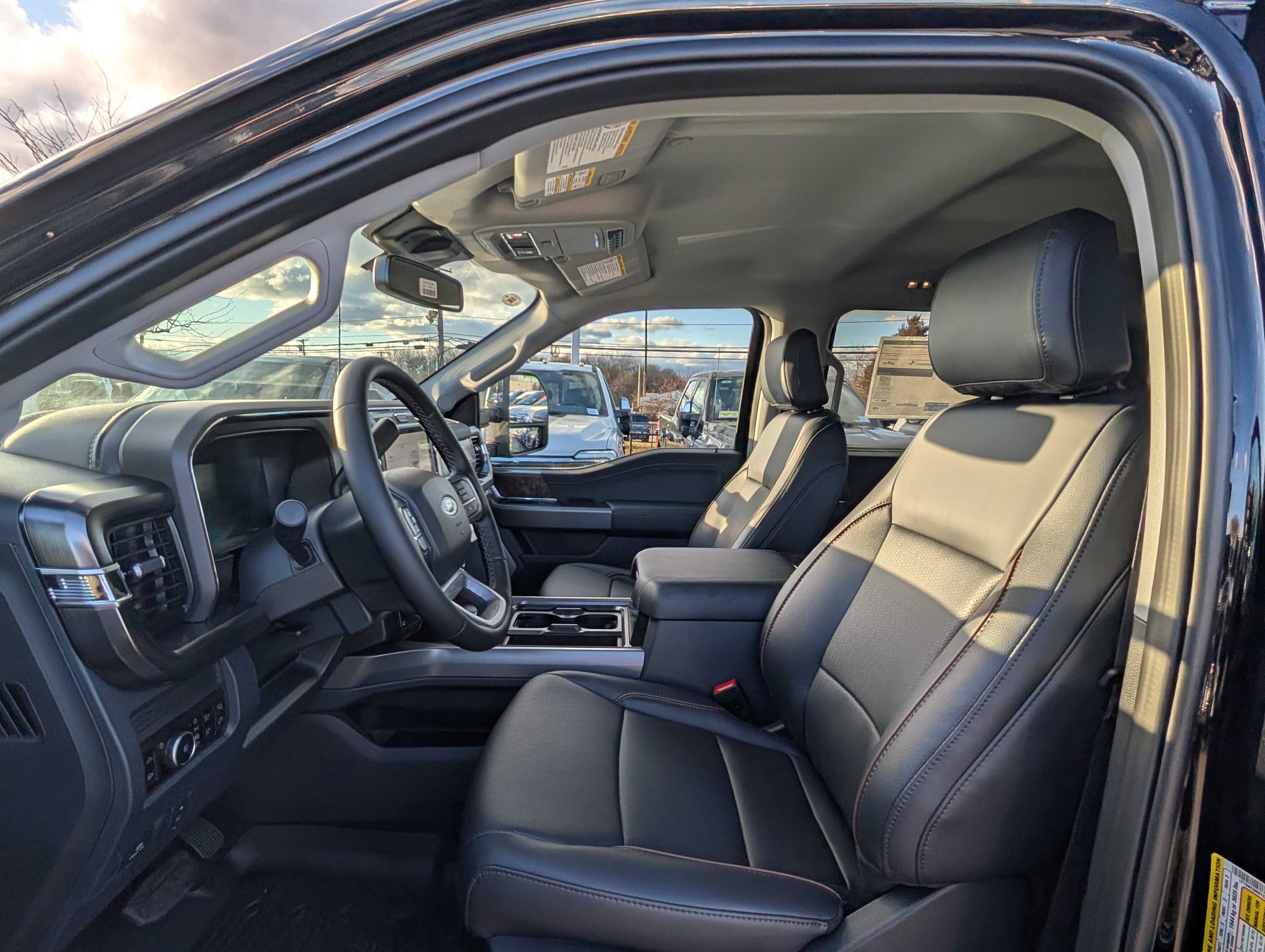 2026 Ford Super Duty F-250 SRW LARIAT