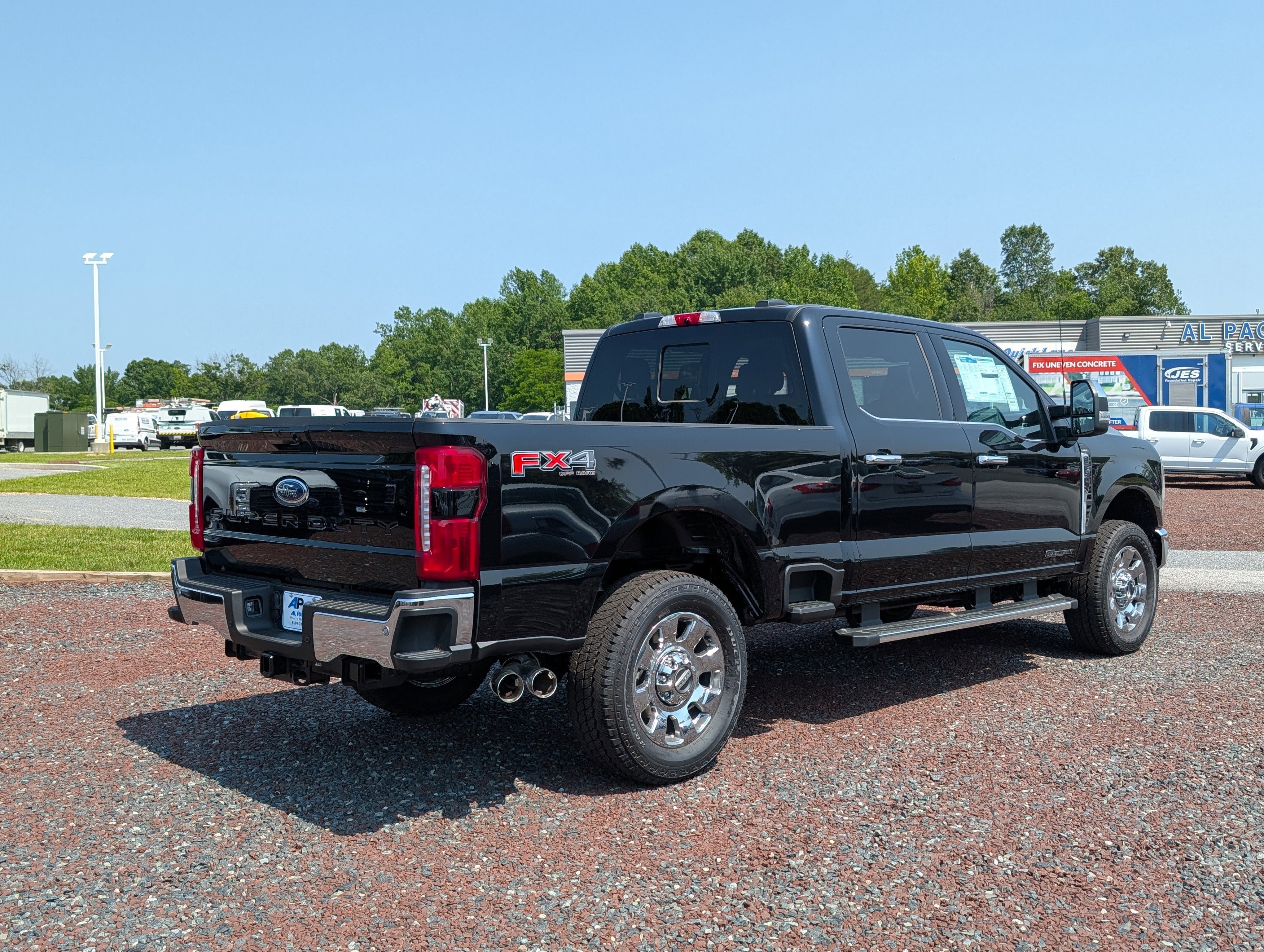 2025 Ford Super Duty F-250 SRW LARIAT