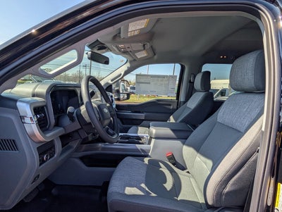 2025 Ford Super Duty F-350 SRW XLT