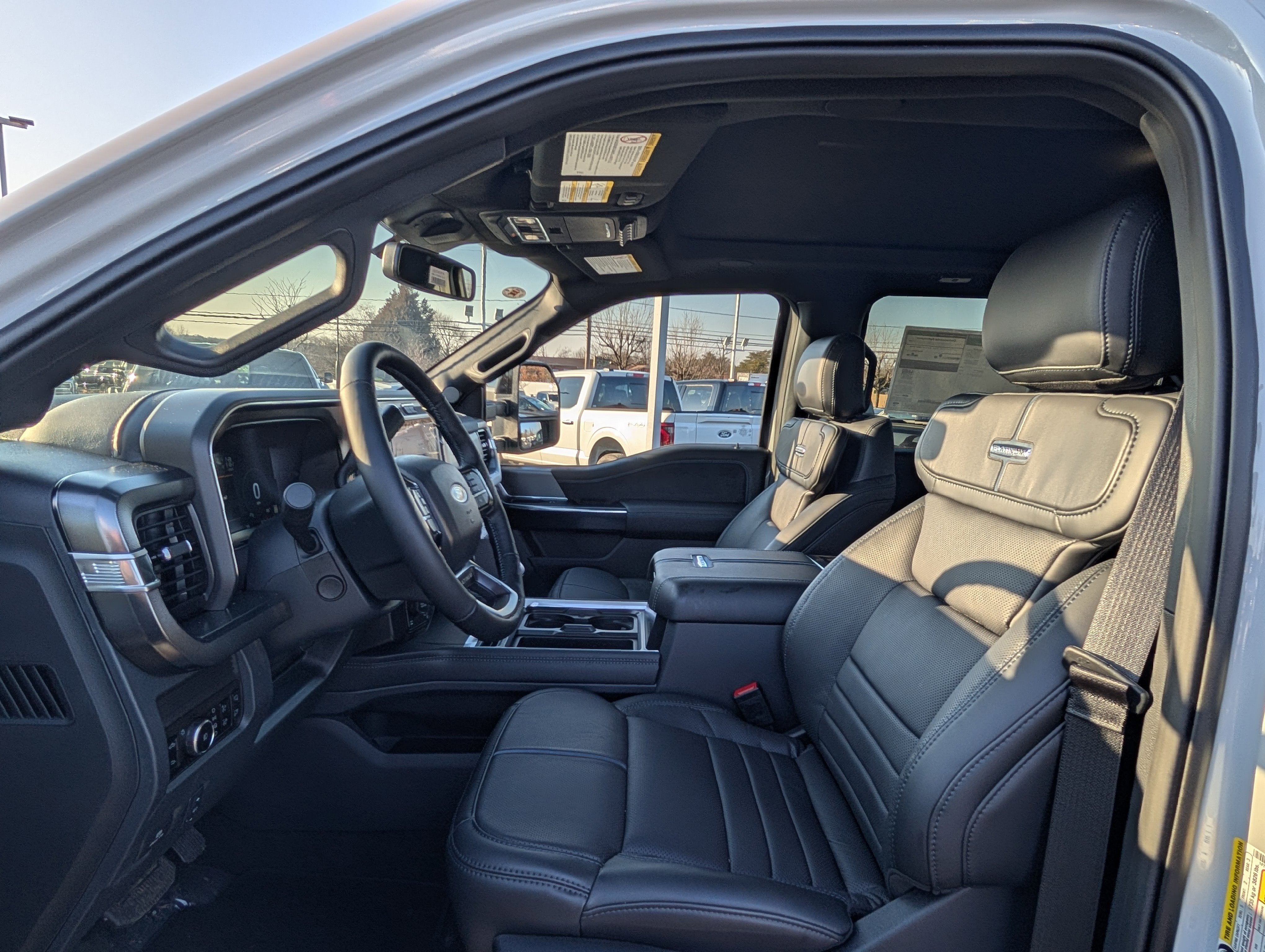 2026 Ford Super Duty F-350 SRW Platinum