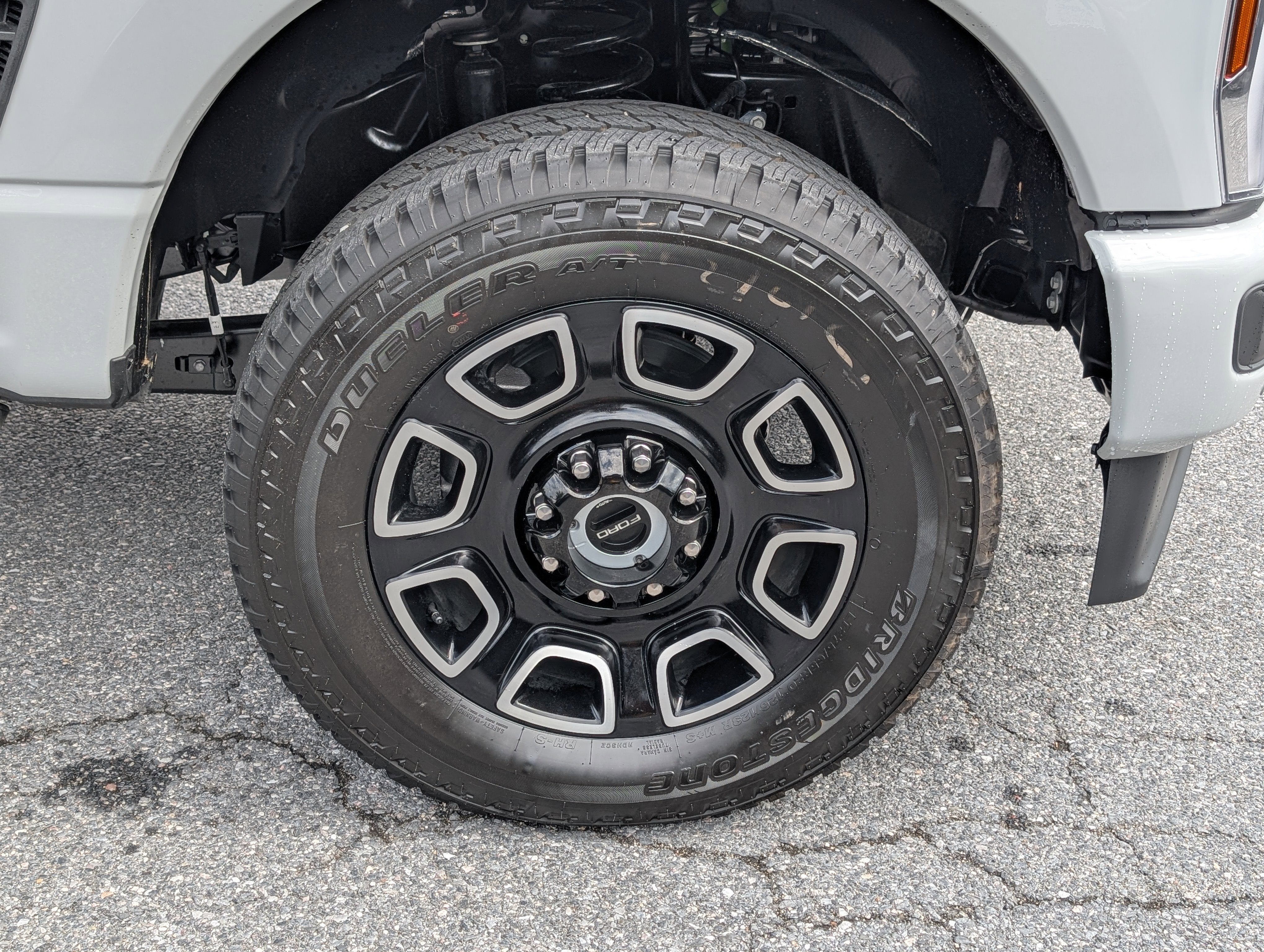 2026 Ford Super Duty F-350 SRW Platinum