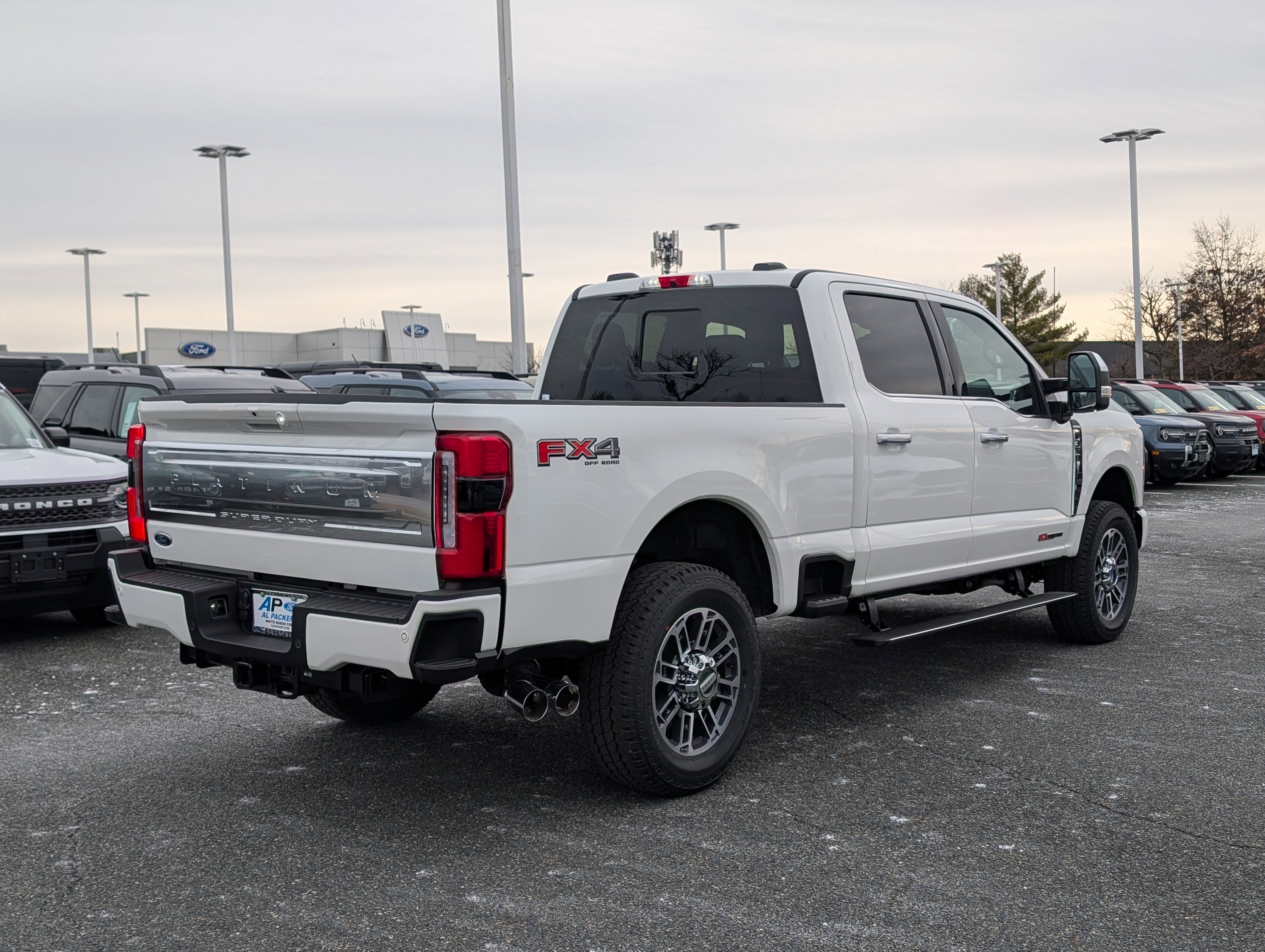 2026 Ford Super Duty F-350 SRW Platinum