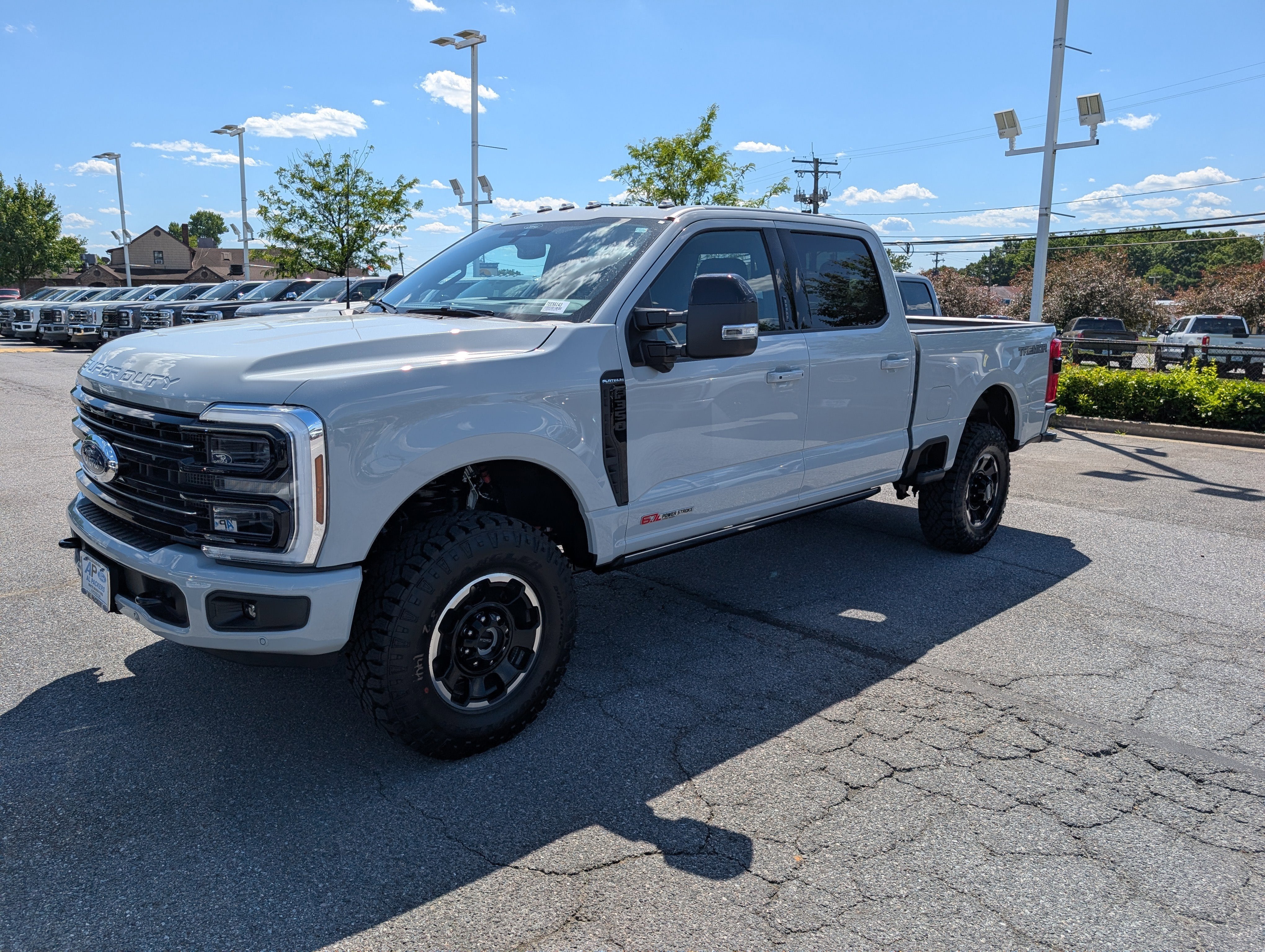 2026 Ford Super Duty F-350 SRW Platinum