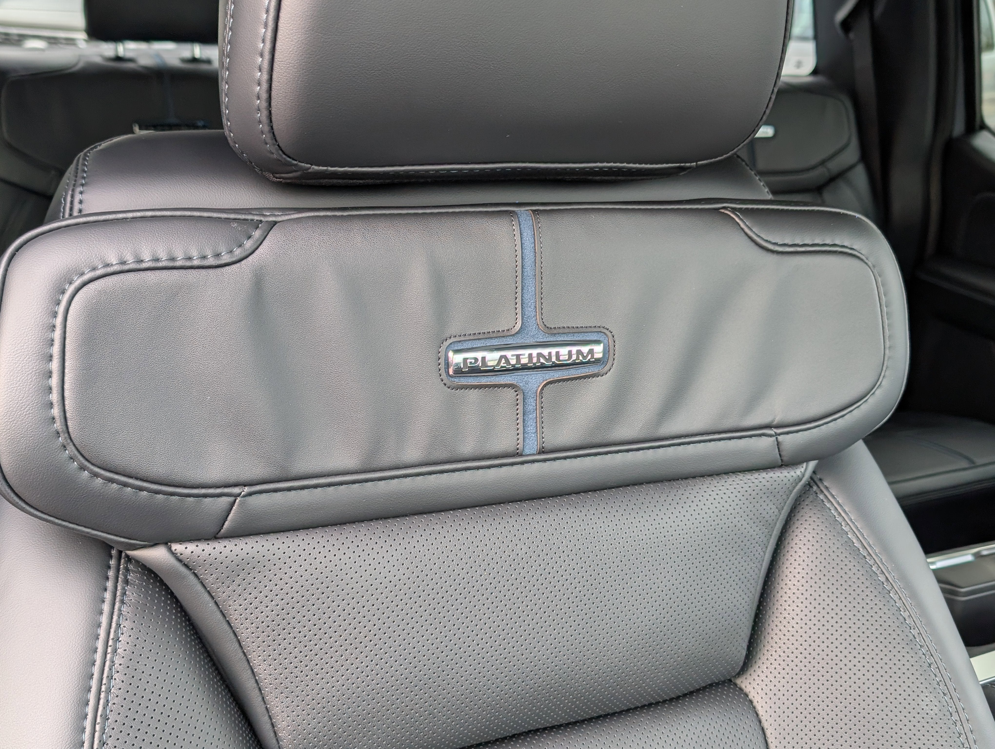 2026 Ford Super Duty F-350 SRW Platinum