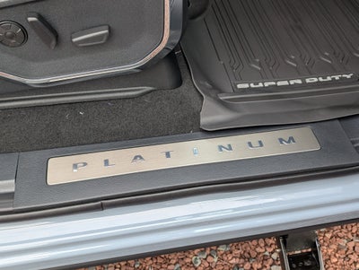 2026 Ford Super Duty F-350 SRW Platinum