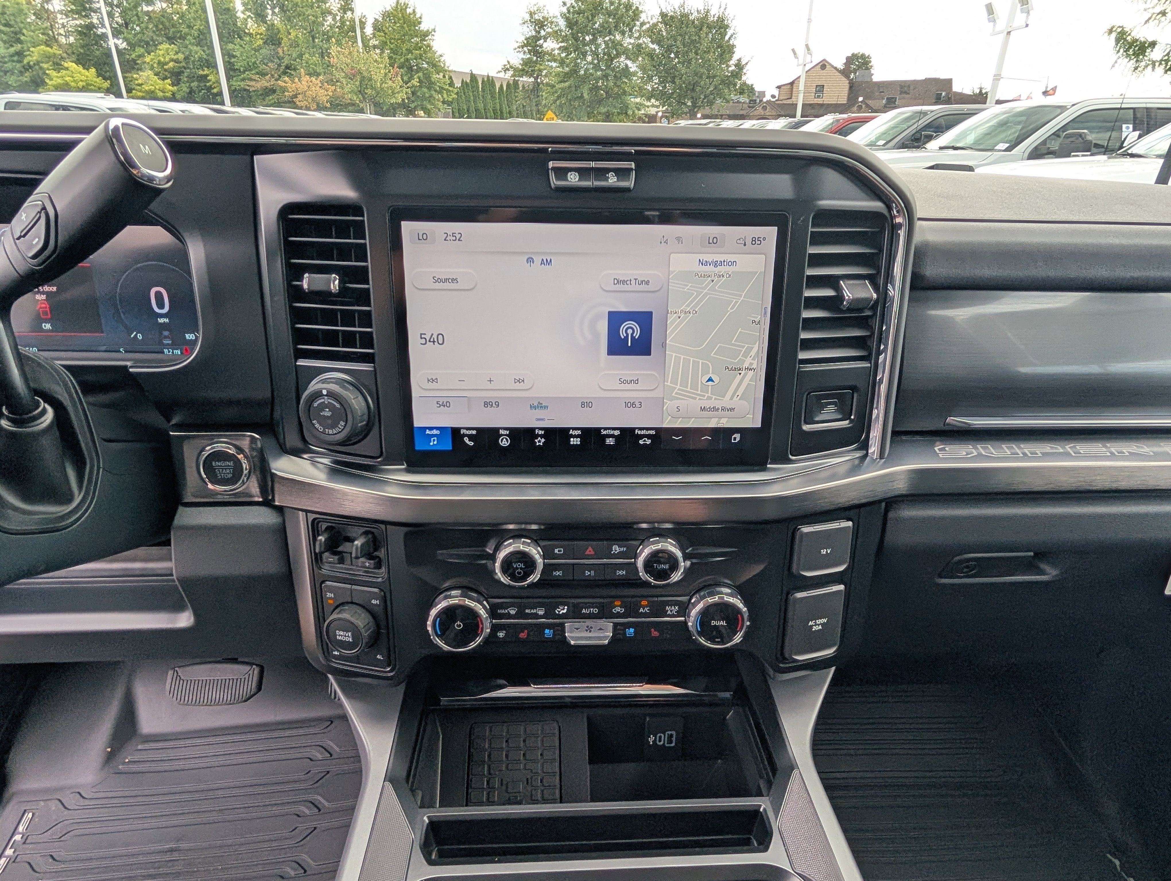 2026 Ford Super Duty F-350 SRW LARIAT