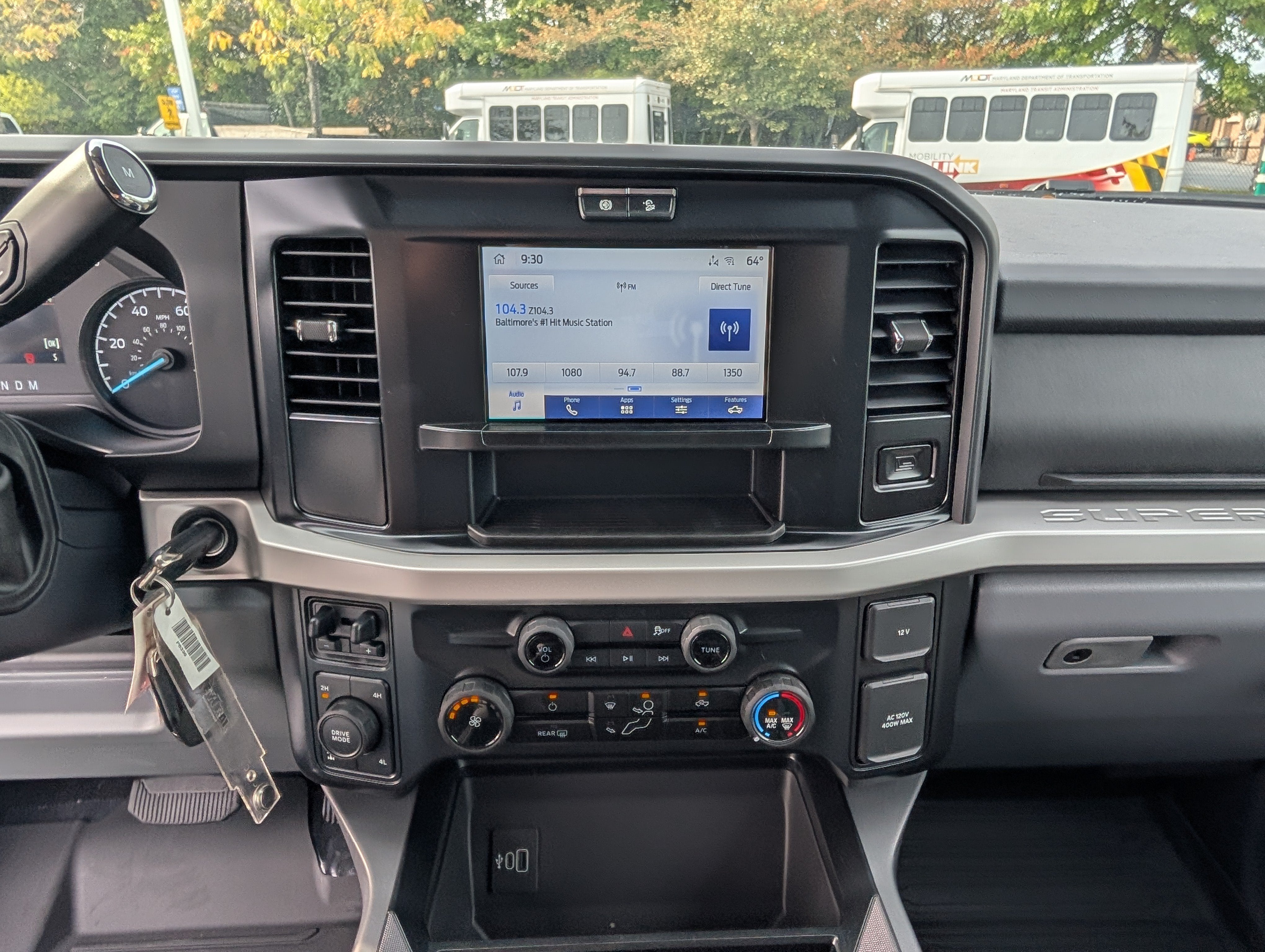 2026 Ford Super Duty F-350 SRW XLT